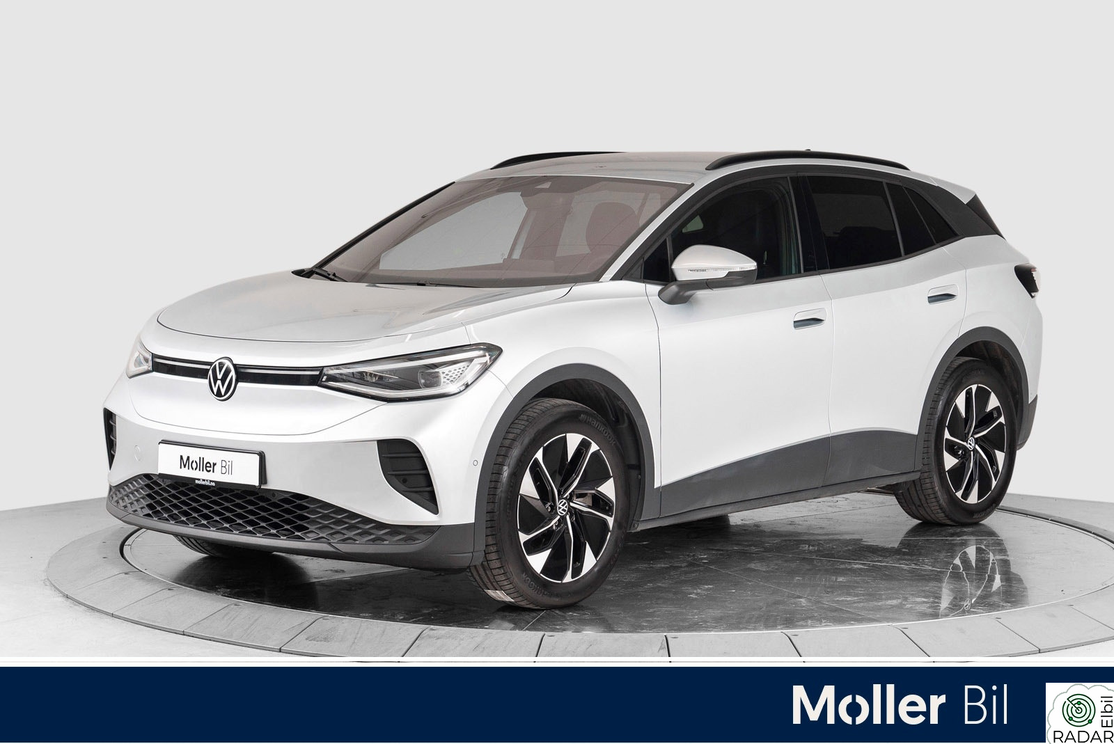 VOLKSWAGEN ID.4 PRO 4MOTION 210KW Pro 4M Highline 77kwh 286hk -  R.kam,Krok,Matrix,Navi
