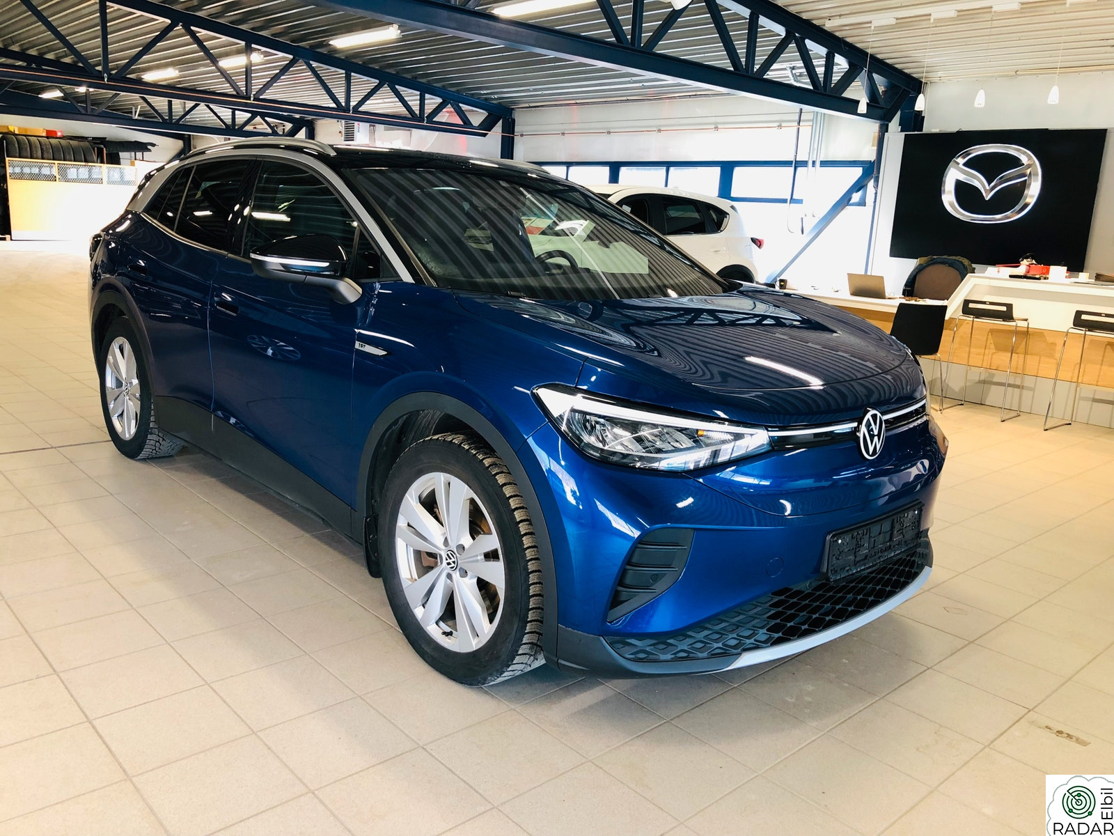 VOLKSWAGEN ID.4 PRO 150 KW 77kWH 204hk 1st Edition / R.Kamera / henger feste