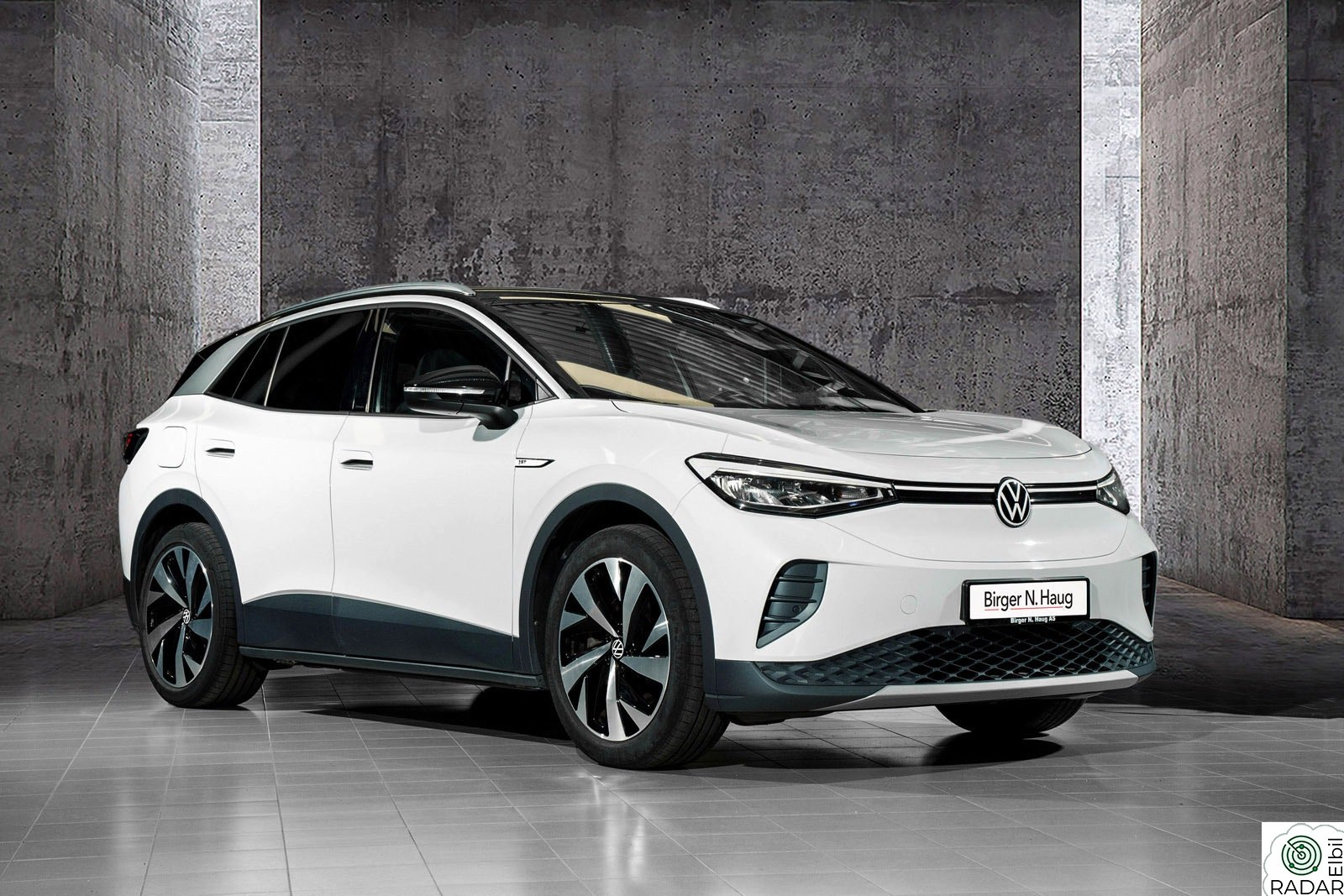 VOLKSWAGEN ID.4 PRO 150 KW 77kWH 204hk 1st VELHOLDT-HENGERFESTE