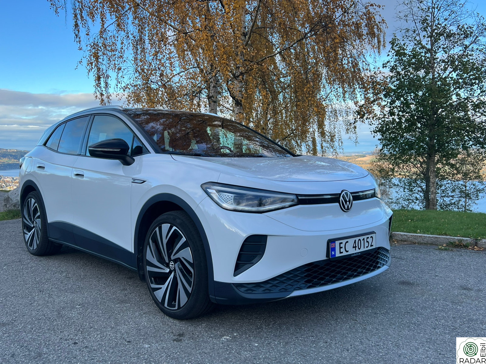 VOLKSWAGEN ID.4 PRO 150 KW 1st Pro Max/ACC/HUD/PANO/360Kam/H.feste/NAVI