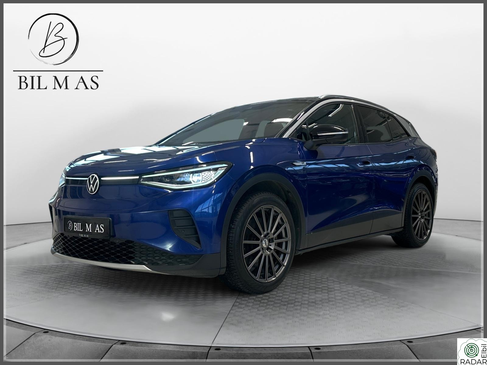 VOLKSWAGEN ID.4 PRO 150 KW PRO Performance 77kWh 1st Panorama Alcantara H.Feste