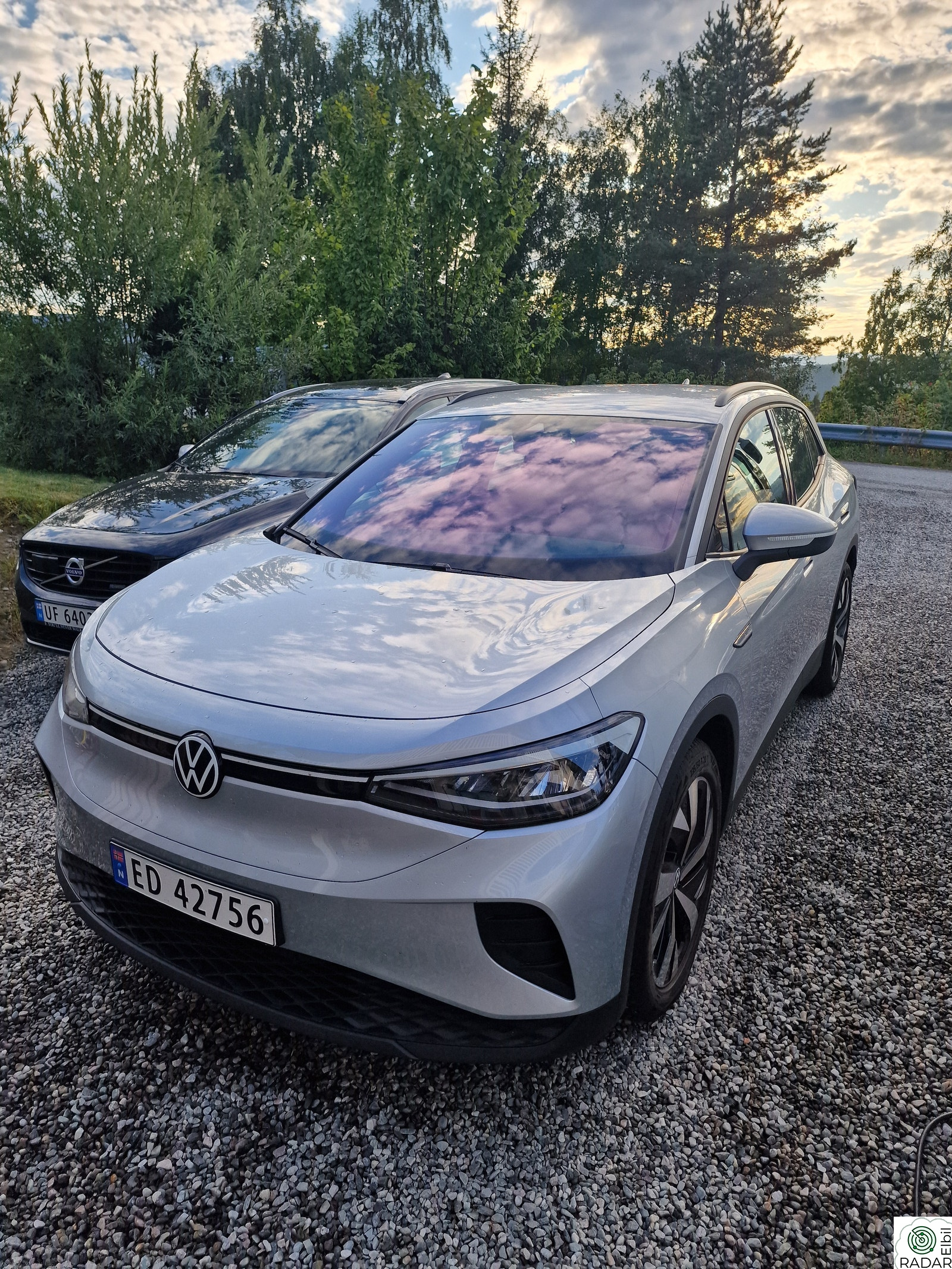 VOLKSWAGEN ID.4 PURE 125 KW 52kWh 170hk Style