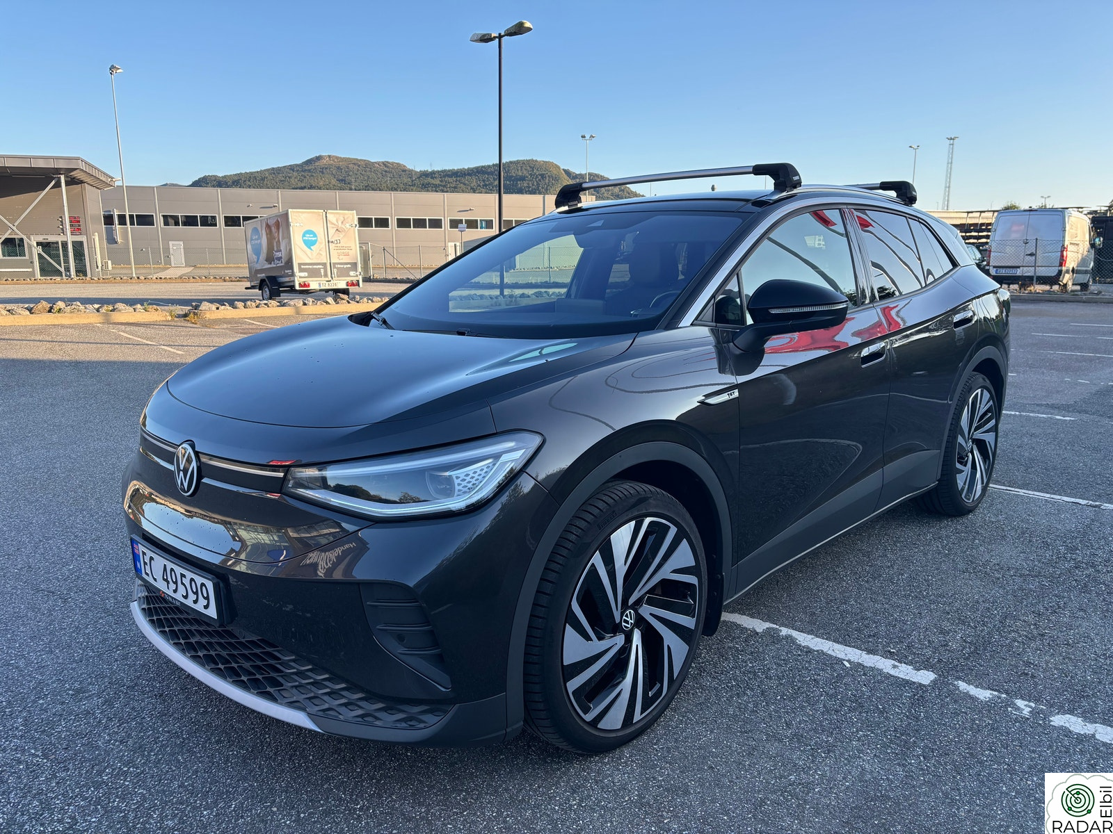 VOLKSWAGEN ID.4 PRO 150 KW 1st Max, tilhengerf., HUD, pano.