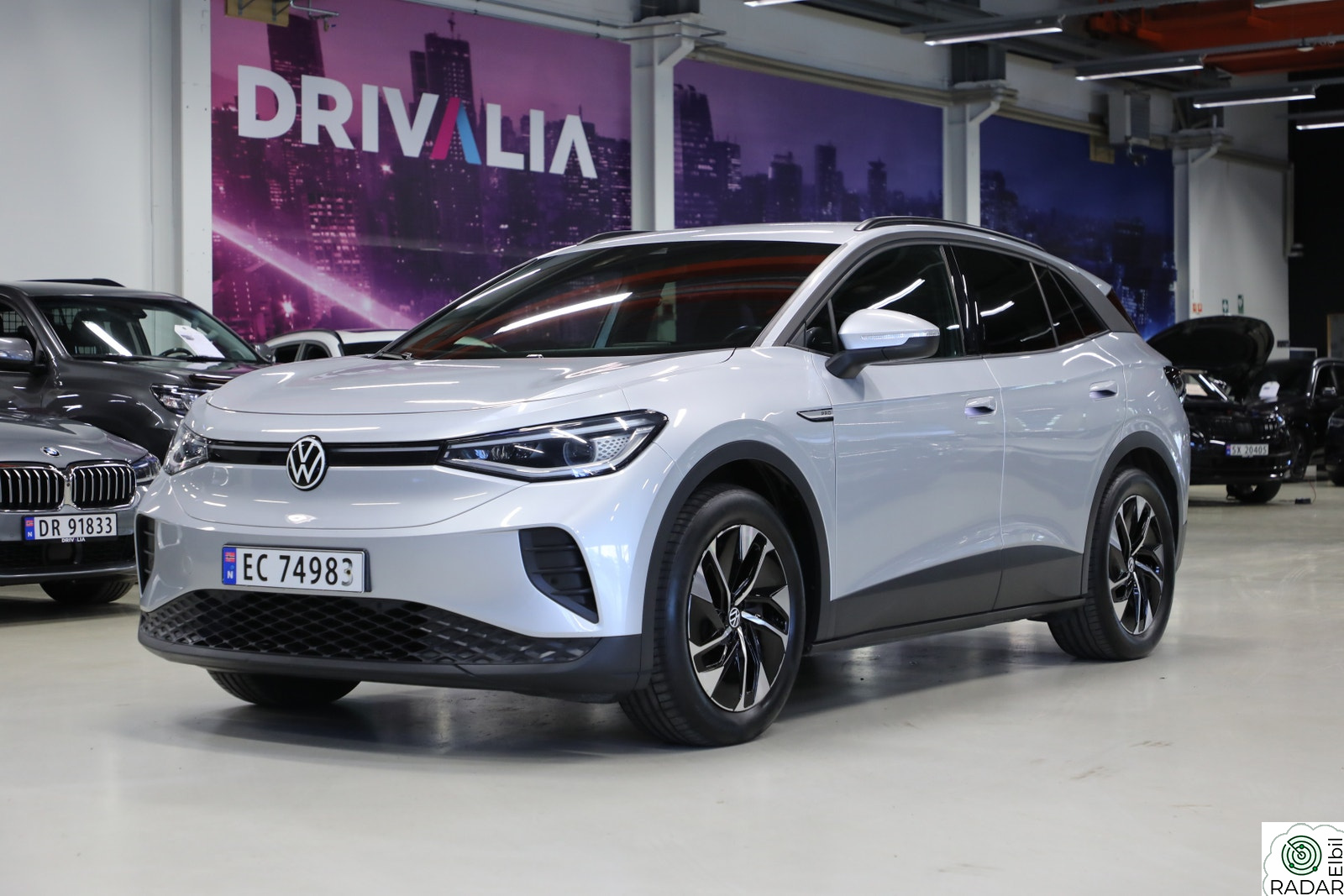 VOLKSWAGEN ID.4 PRO 150 KW 77kWh 204HK Pro Business/Matrix/Keyless/Kamera