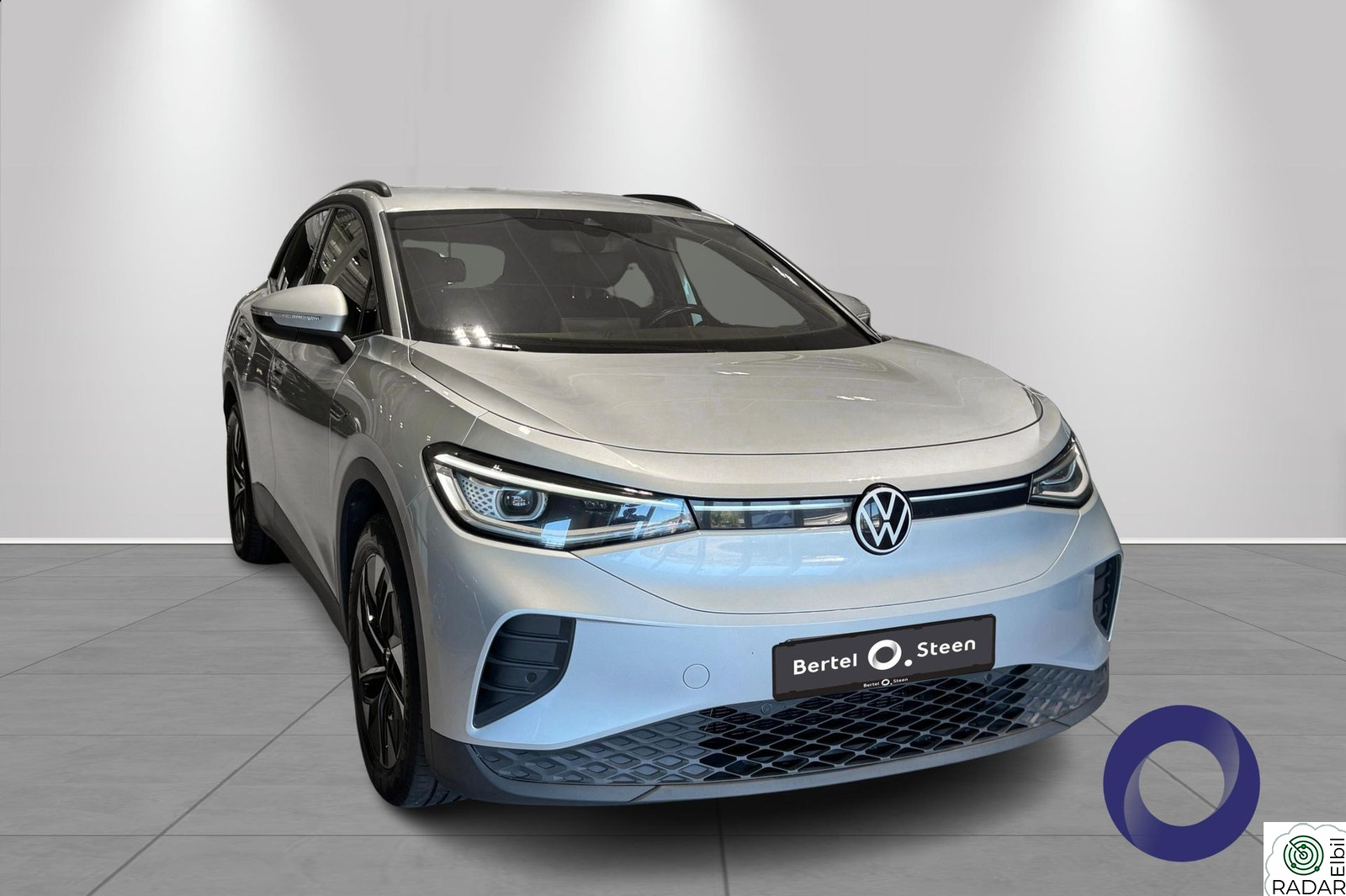 VOLKSWAGEN ID.4 PRO 150 KW Pro Performance 77kWh / ADAPTIV CRUISE / KROK /