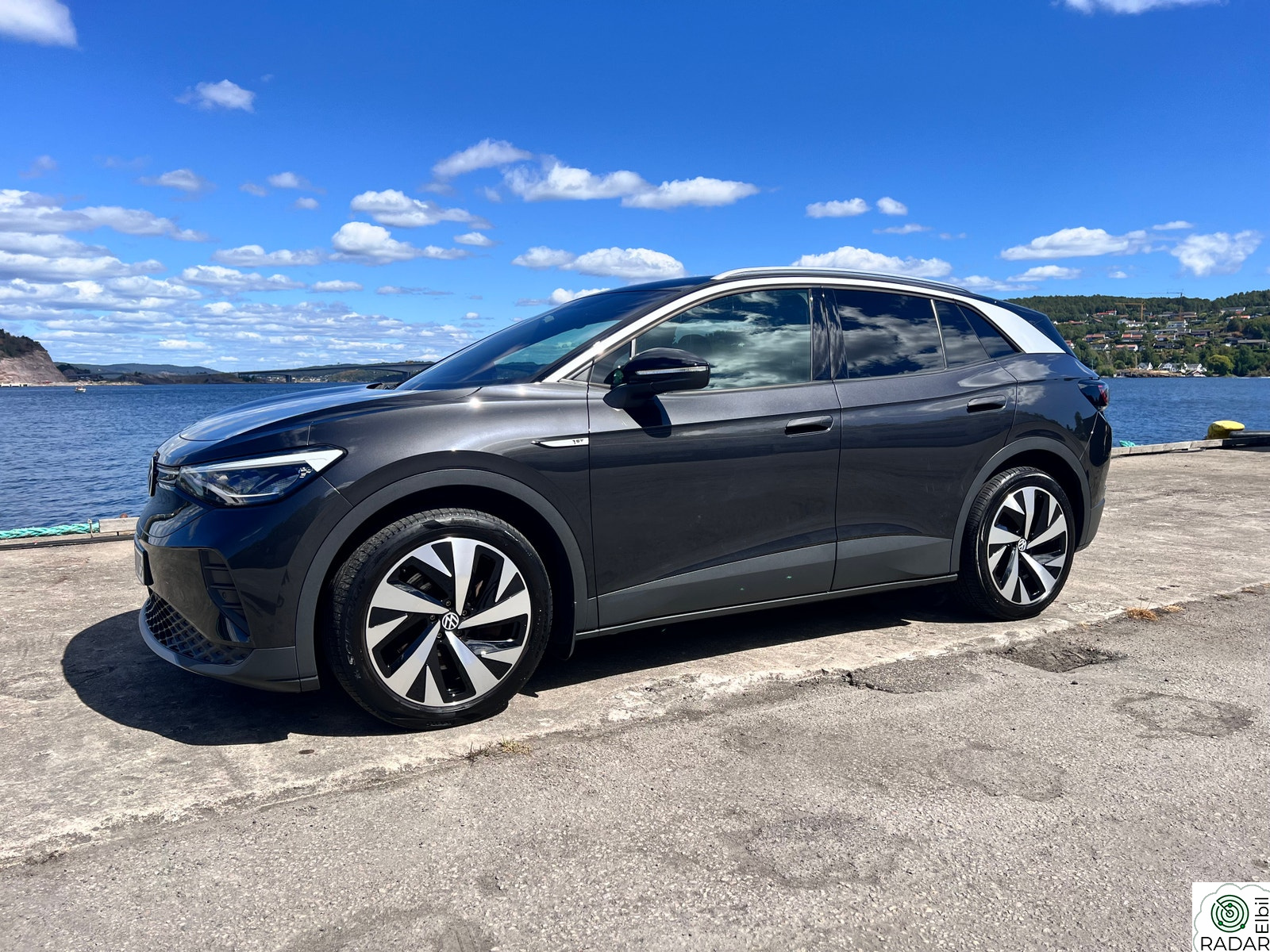 VOLKSWAGEN ID.4 PRO 150 KW 77kWH 204hk 1st