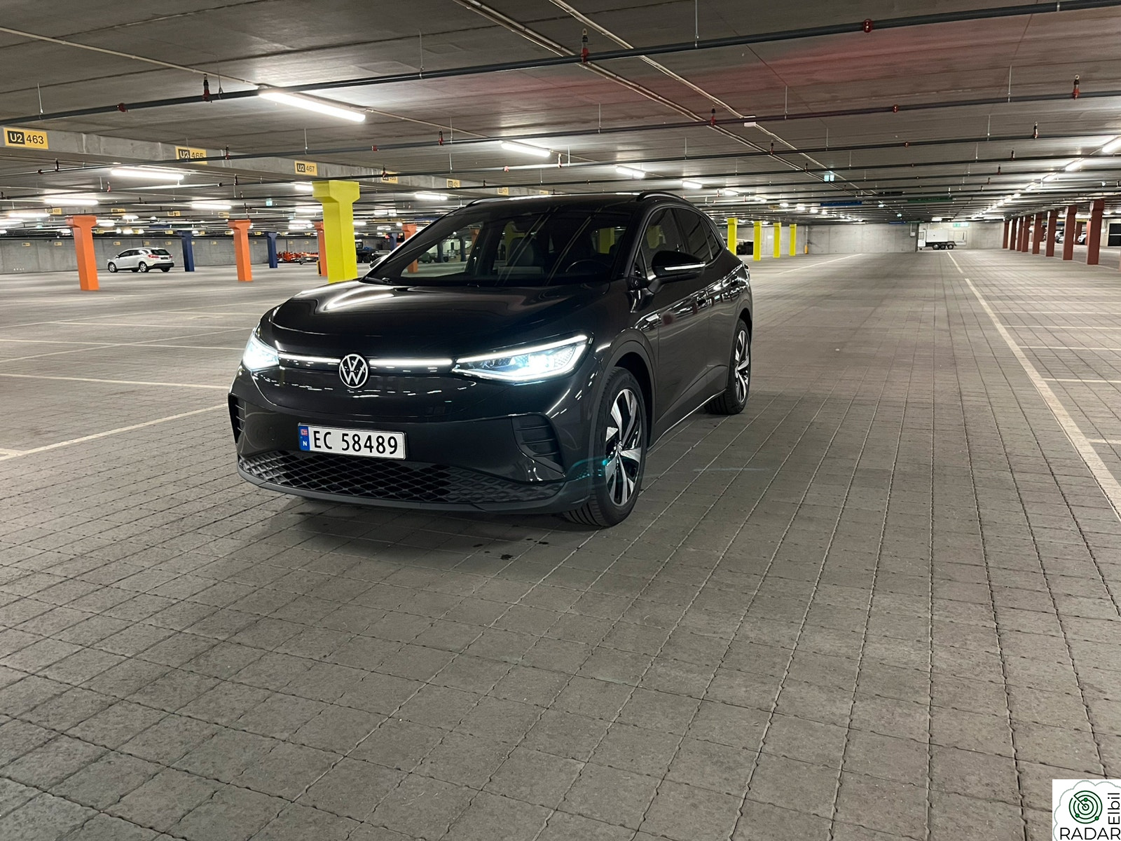 VOLKSWAGEN ID.4 PRO 150 KW Strøken 77kWh 204hk Pro Max (ikke 1.st) topputstyrt