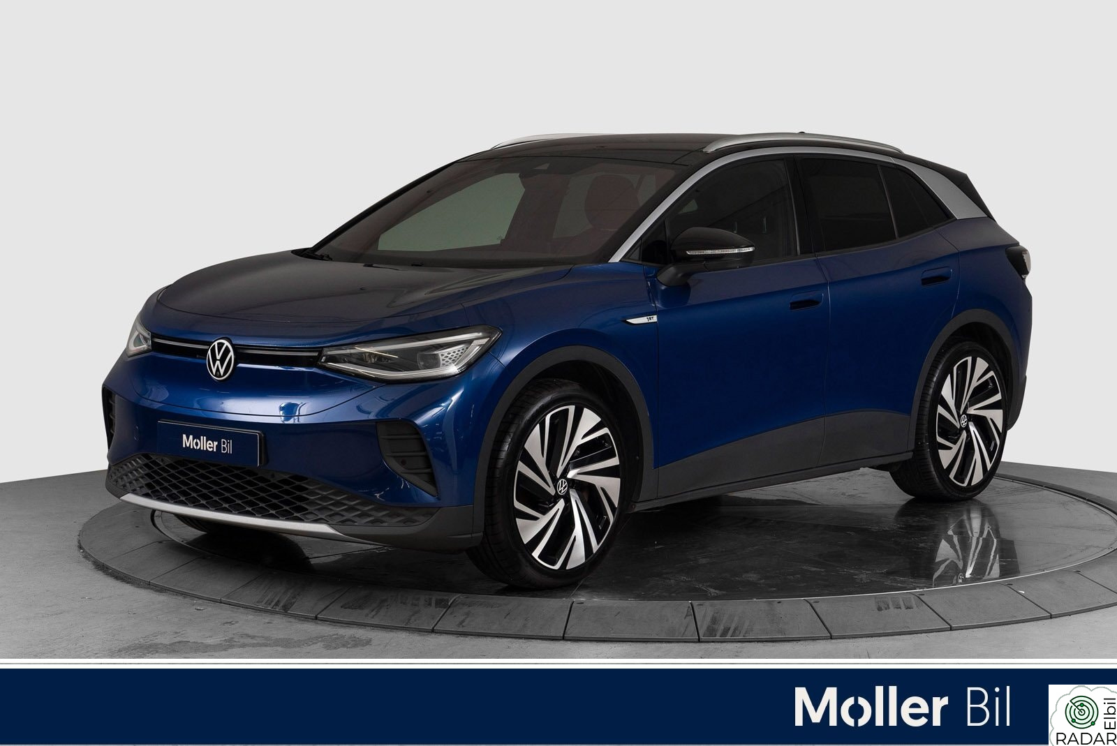 VOLKSWAGEN ID.4 PRO 150 KW 1st Max - 360kam, Pano, Krok, HUD