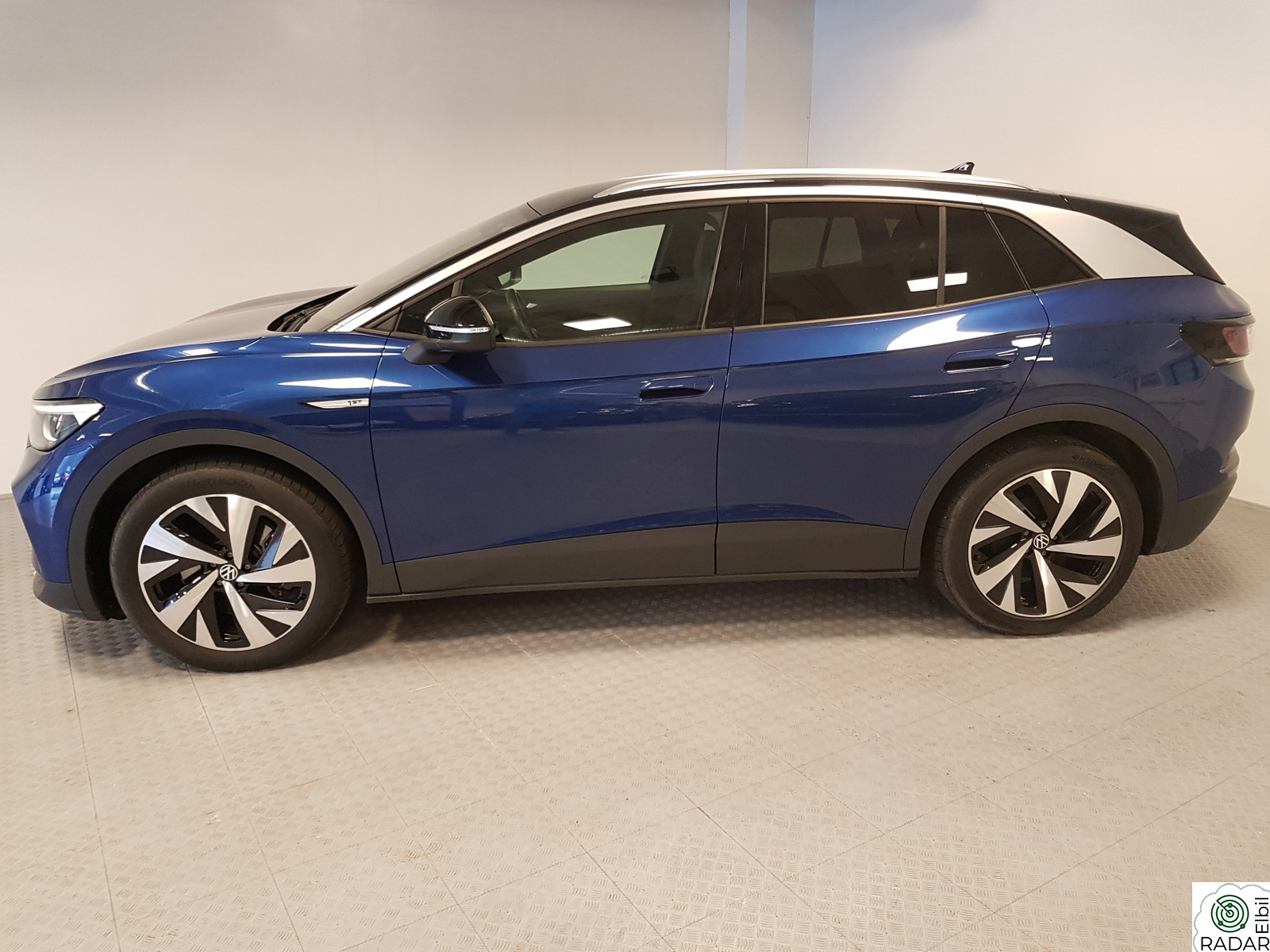 VOLKSWAGEN ID.4 PRO 150 KW 204HK WLTP 495 MYE UTSTYR NYBIL-GARANTI-NY SERVICE