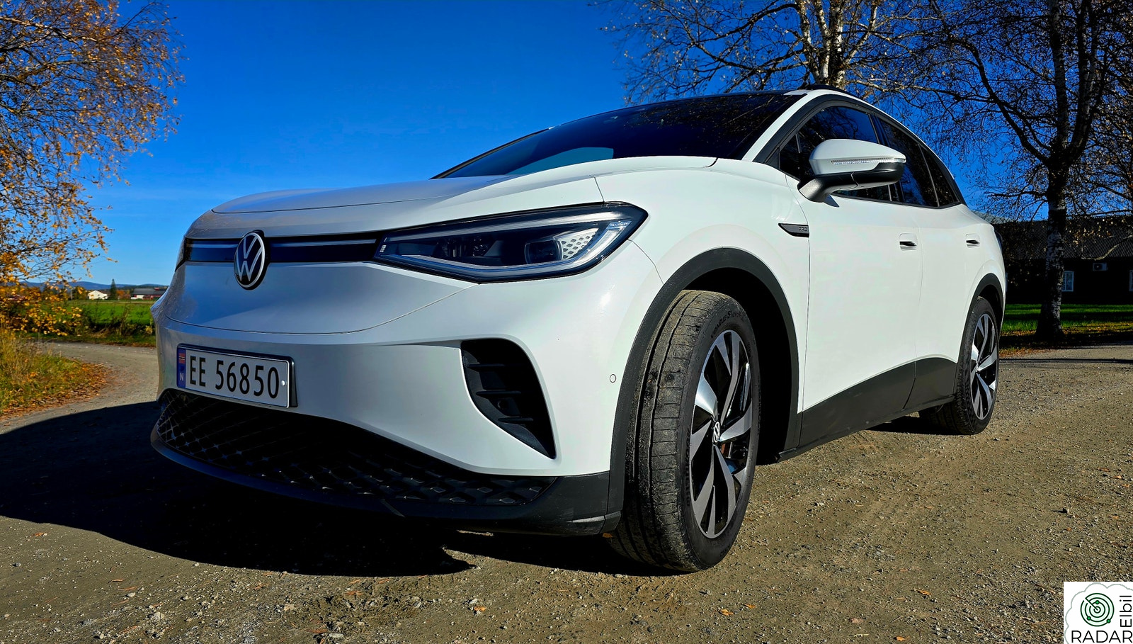 VOLKSWAGEN ID.4 PRO 150 KW Pro 77kWh 204hk PANO-ERGOACTIVE SETER-HENGERFESTE