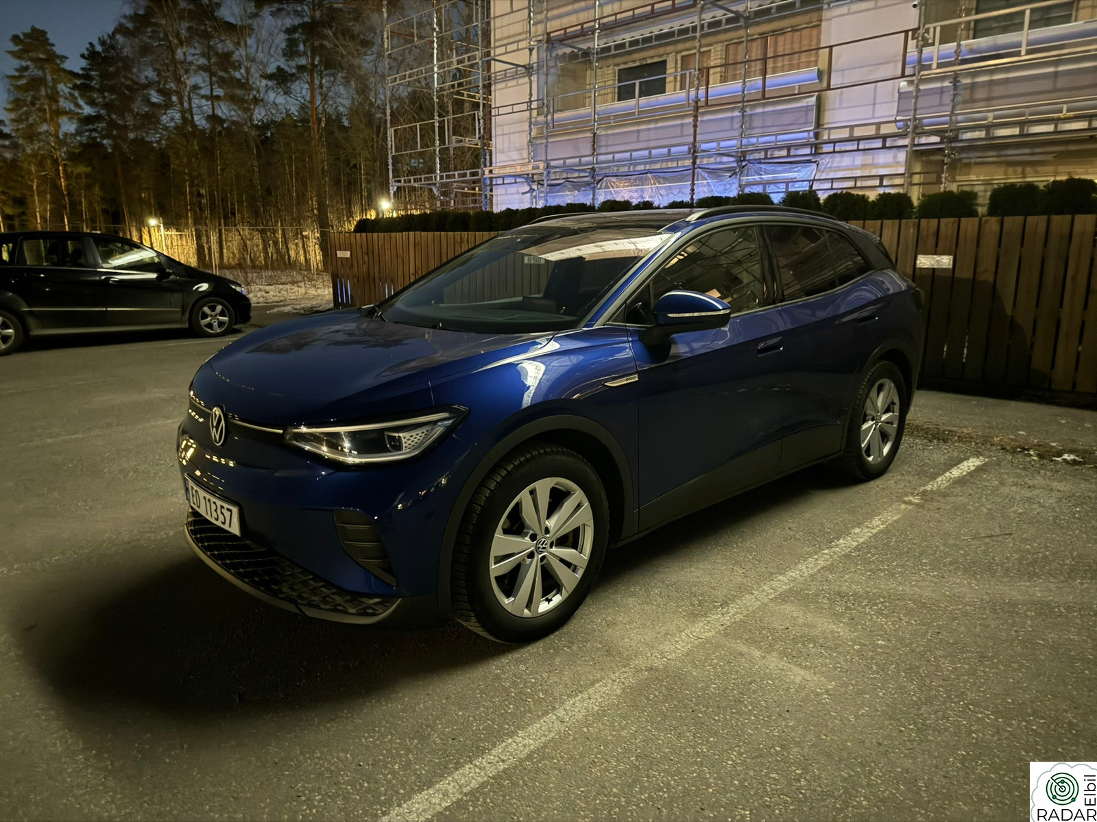 VOLKSWAGEN ID.4 PRO 150 KW Pro 77kWh 204hk TOPPUTSTYRT-HUD-PANORAMA-HENGERFESTE