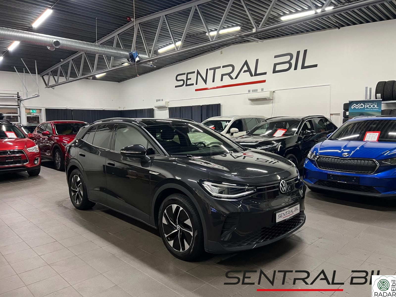 VOLKSWAGEN ID.4 PRO 150 KW 77KWH/204HK/MATRIX/KAMERA/ACC/STYLE/PANORAMA/NORSK/DAB