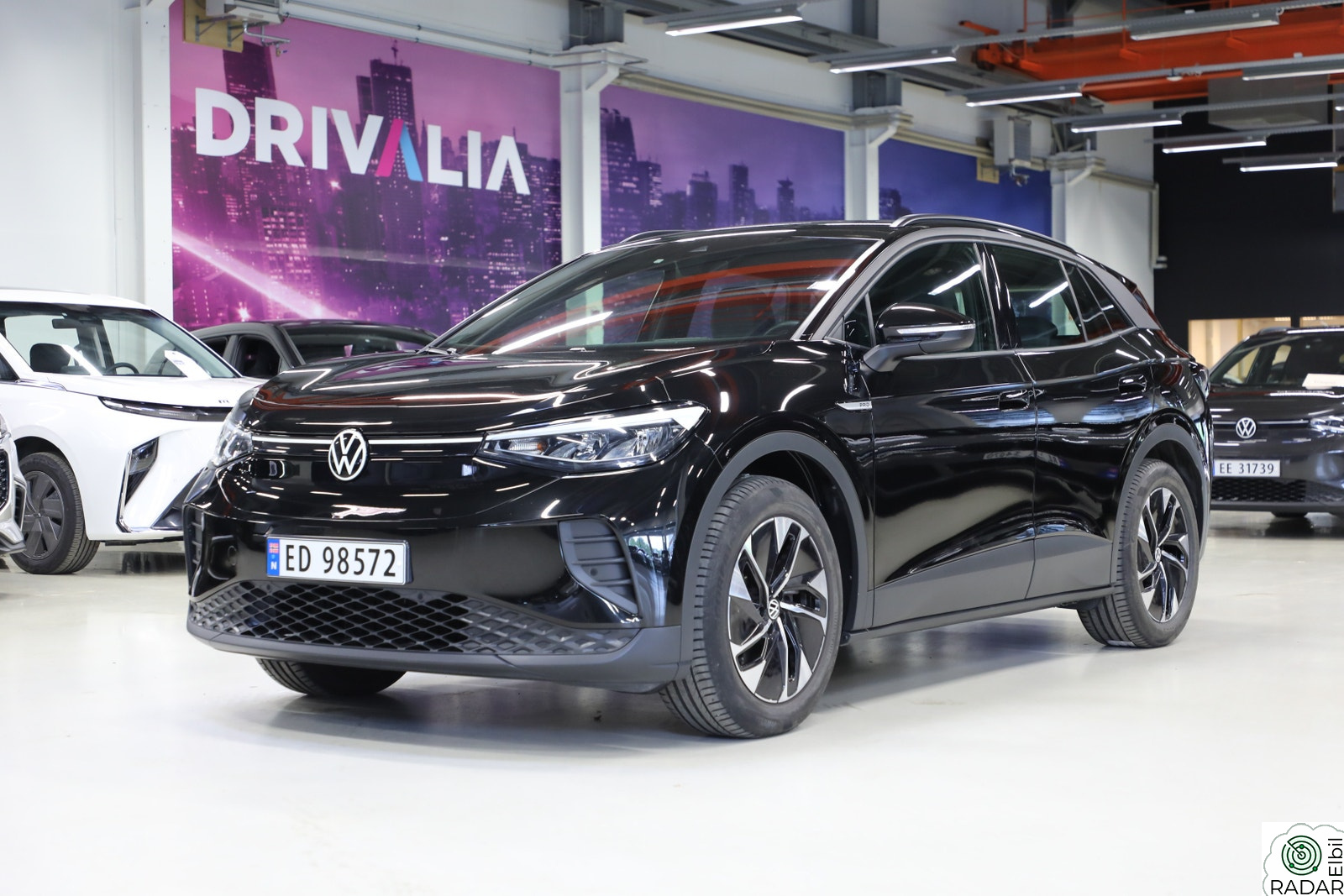 VOLKSWAGEN ID.4 PRO 150 KW Pro 77kWh 204HK/Kamera/Keyless/Ledlys/Acc