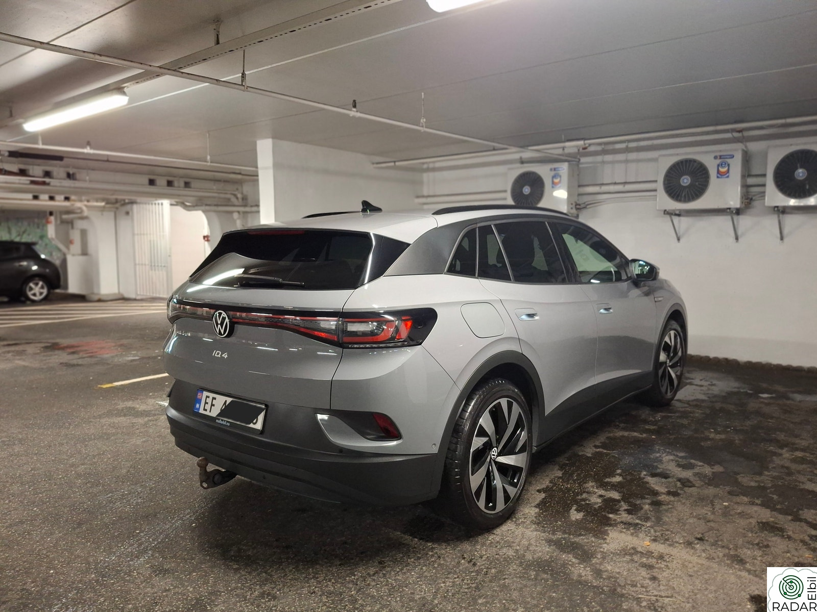 VOLKSWAGEN ID.4 PRO 150 KW PRO 77kWh 511km /ACC/Krok/R.kam/Keyless/Ambiente