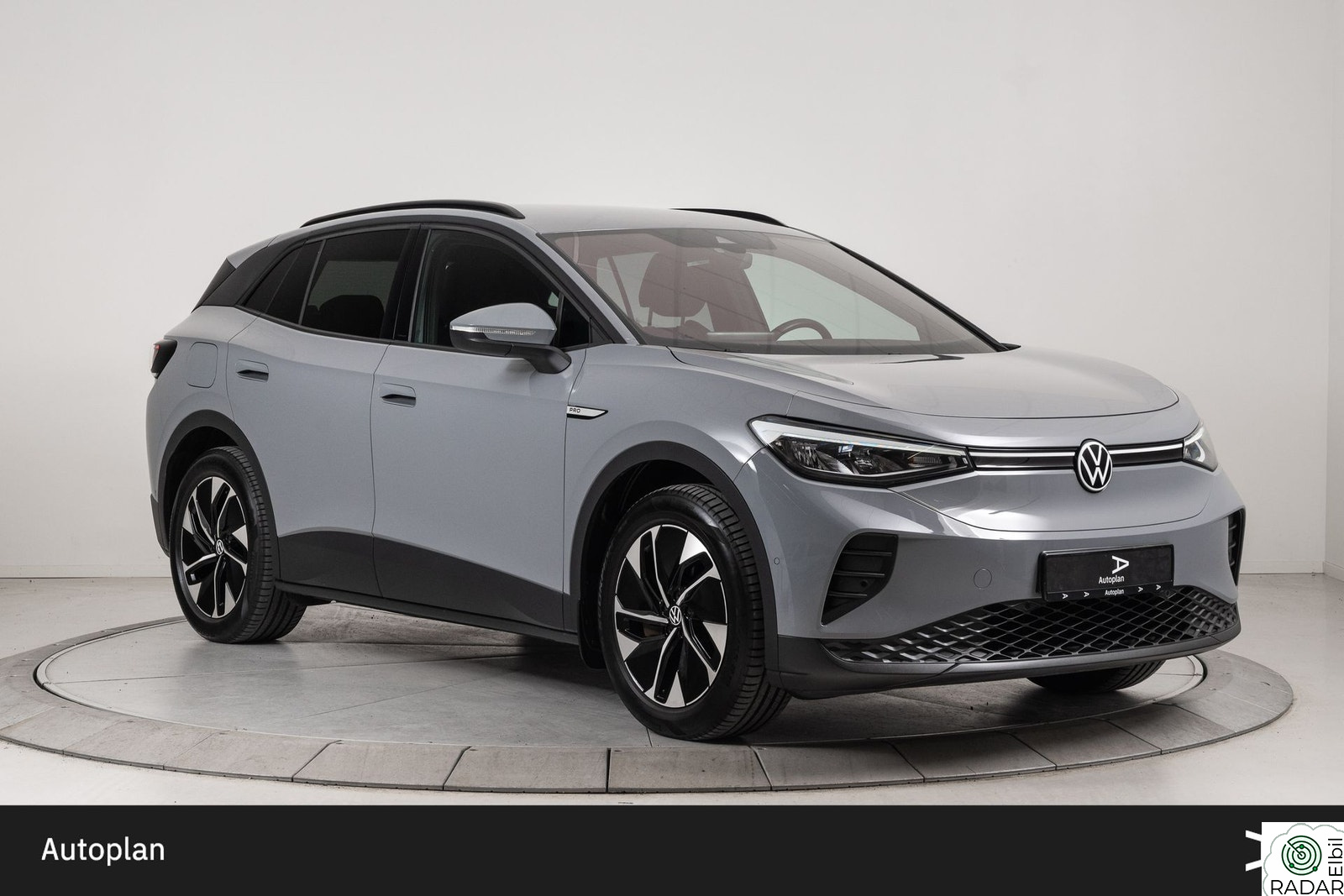 VOLKSWAGEN ID.4 PRO 128 KW Pro 77kWh 174hk | Krok/ACC/Rattvarme/Navi/DAB+