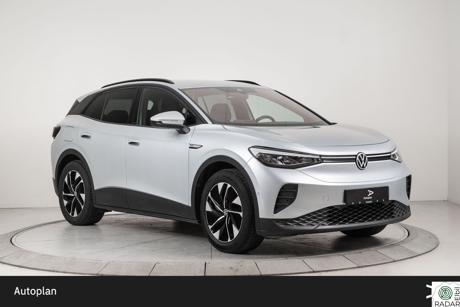 VOLKSWAGEN ID.4 PRO 4MOTION 195 KW Pro 4MOTION 77kWh | ACC/Krok/Kamera/Navi/DAB/BT