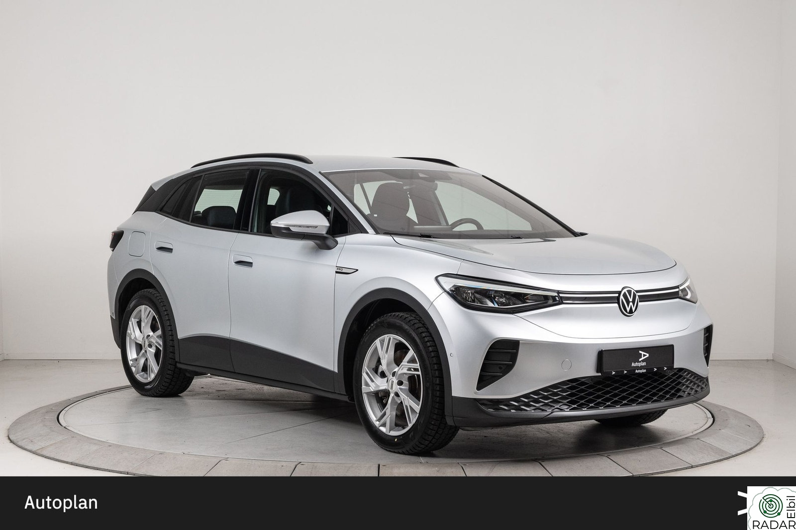 VOLKSWAGEN ID.4 PRO 4MOTION 195 KW Pro 4MOTION 77kWh | ACC/Kamera/Rattvarme/Navi