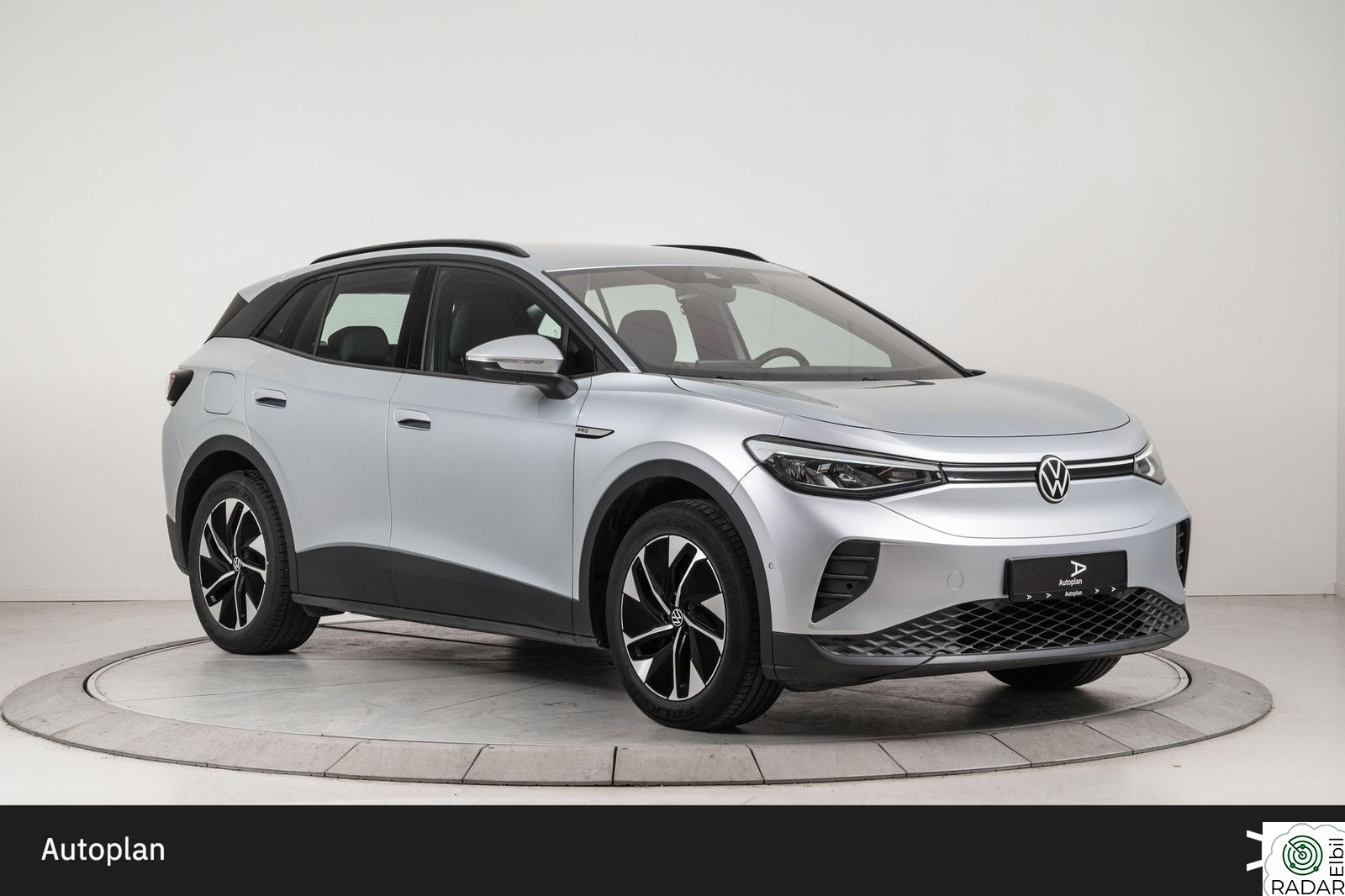 VOLKSWAGEN ID.4 PRO 4MOTION 195 KW Pro 4MOTION 77kWh | ACC/Kamera/Rattvarme/Navi