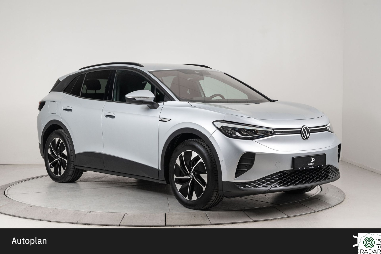 VOLKSWAGEN ID.4 PRO 128 KW Pro 77kWh 174hk | Krok/ACC/Rattvarme/Navi/DAB+