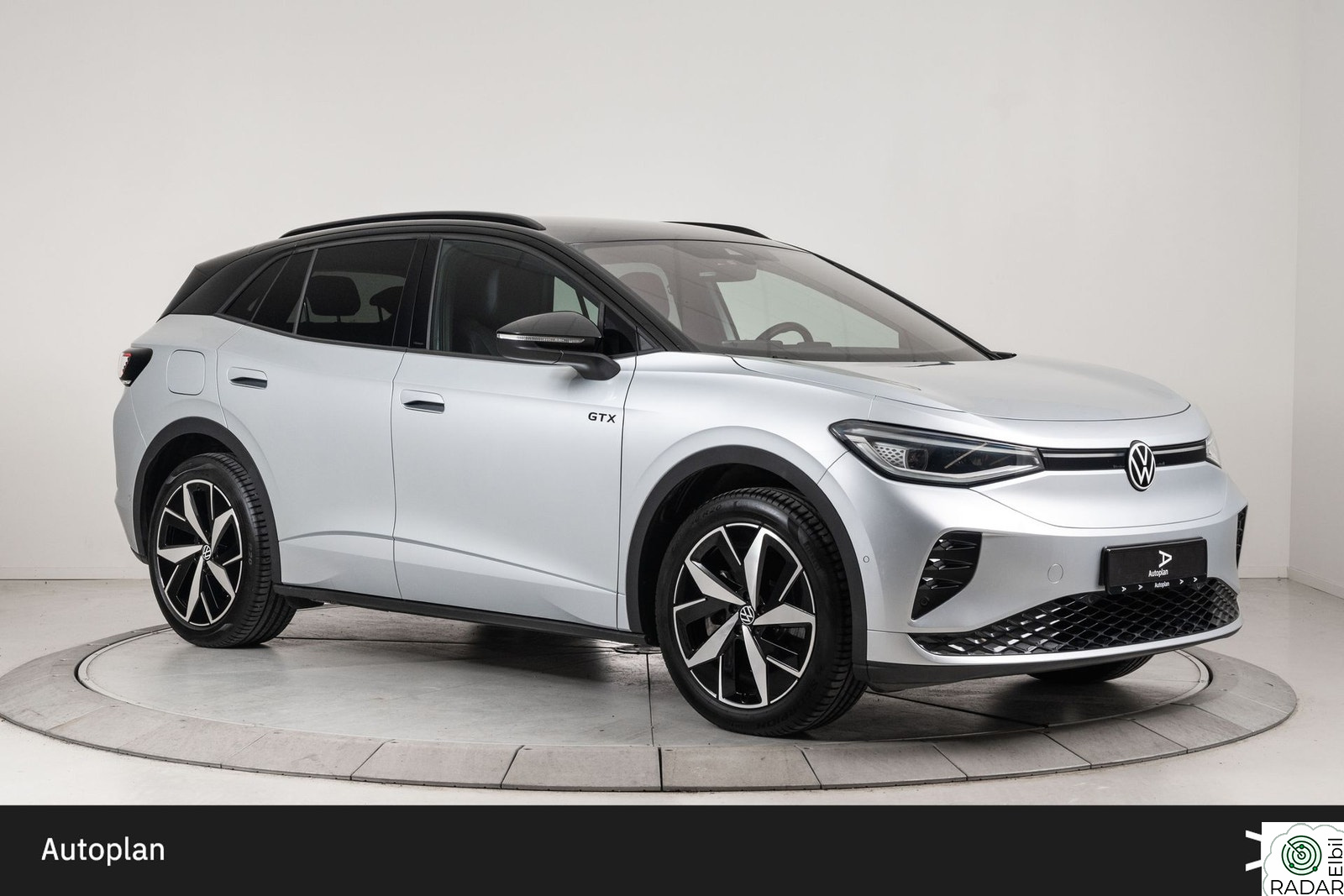 VOLKSWAGEN ID.4 GTX 220 KW Matrix/Krok/ACC/Navi/Kamera/Rattvarme