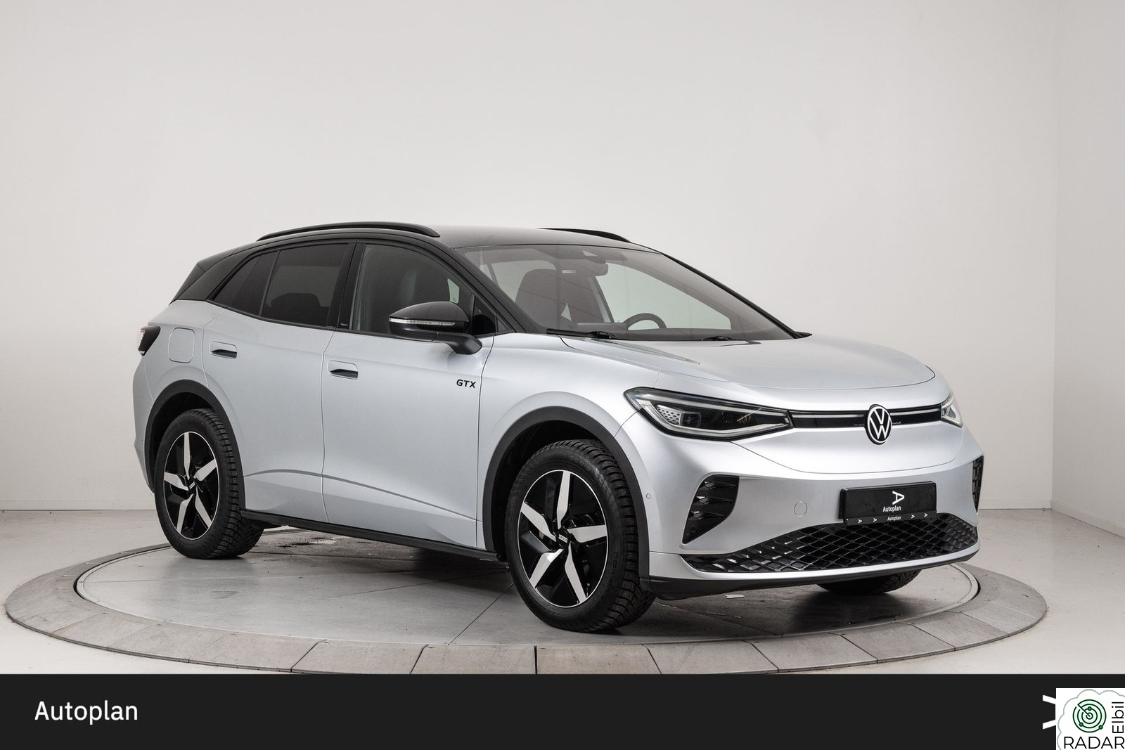 VOLKSWAGEN ID.4 GTX 220 KW Matrix/Krok/ACC/Navi/Kamera/Rattvarme