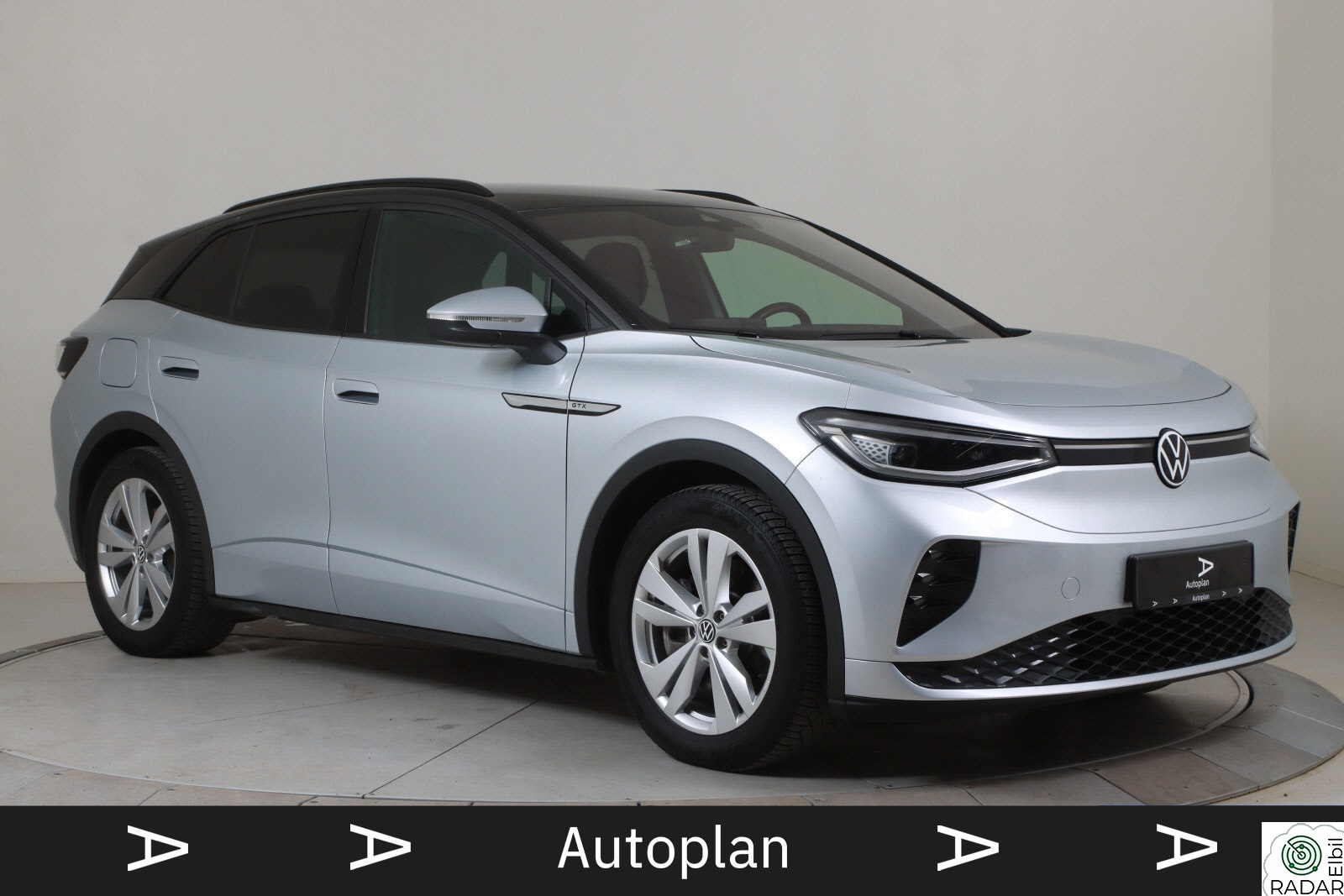 VOLKSWAGEN ID.4 GTX 220 KW 77kWh 299hk ACC/Matrix/Krok/Kamera/Rattvarme