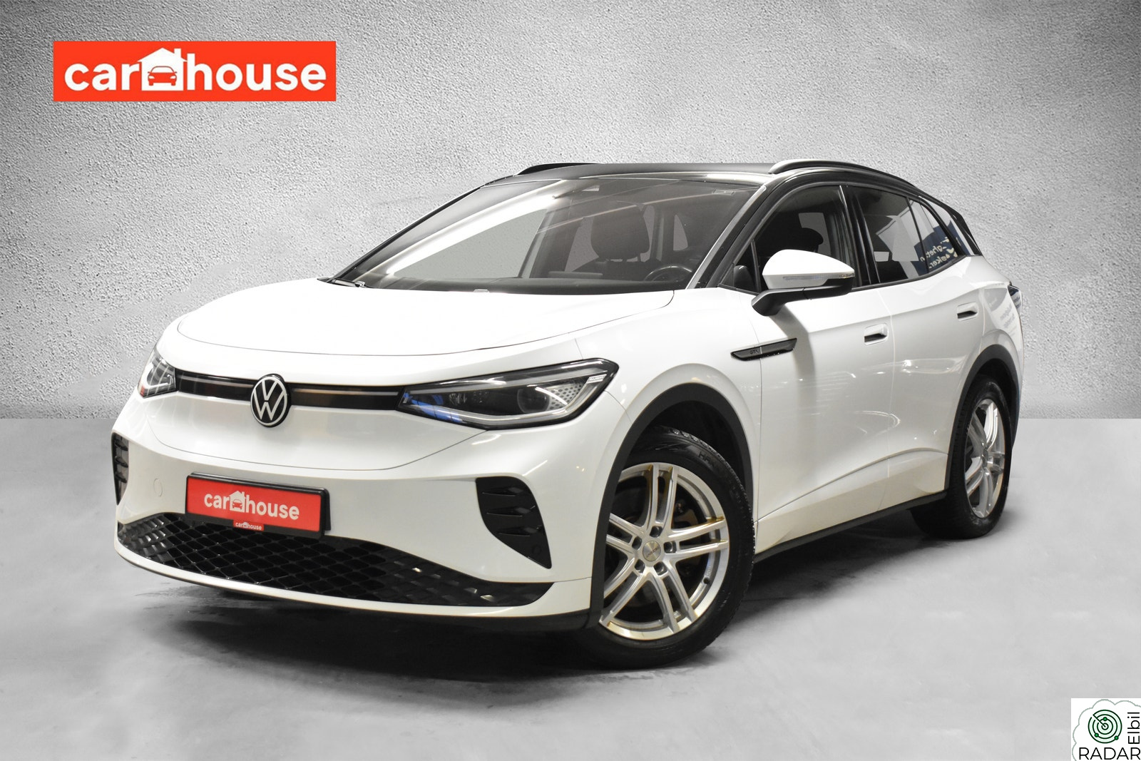 VOLKSWAGEN ID.4 GTX 220 KW R.KAM ACC KROK IQ.LIGHT VELHOLDT 77KWH 475KM 299HK