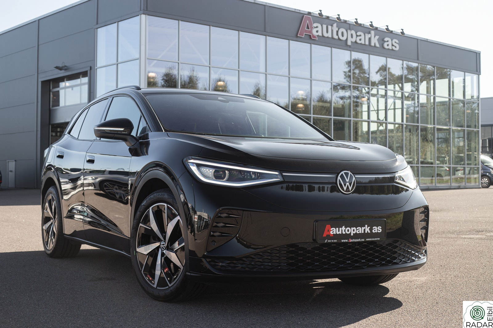 VOLKSWAGEN ID.4 GTX 220 KW Top Sport 299hk/360 R.KAMERA/P.VARMER/ALCANTARA/ADAPTIV