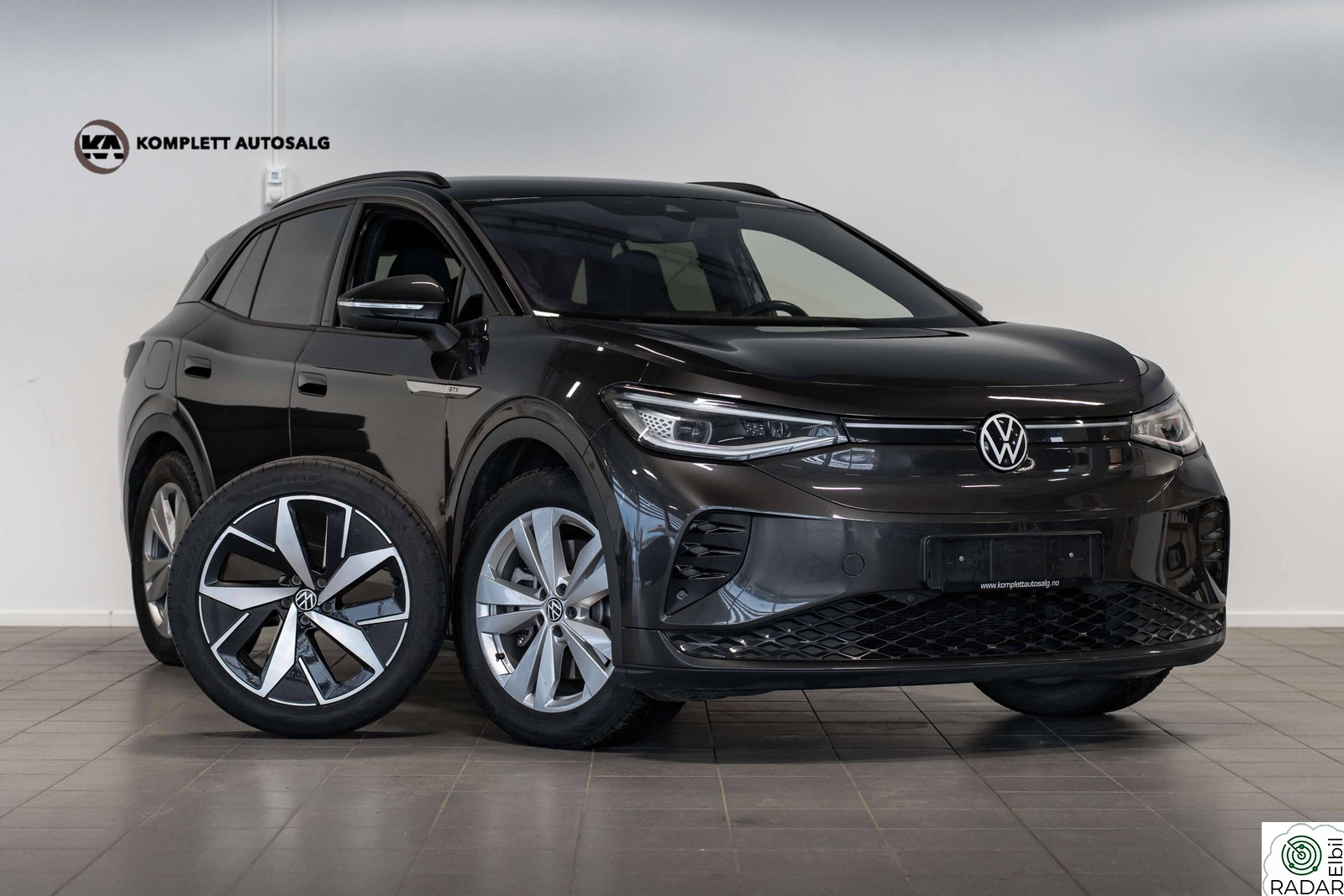 VOLKSWAGEN ID.4 GTX 220 KW 360 - R Kamera - massasje - sport seter - ACC- H feste
