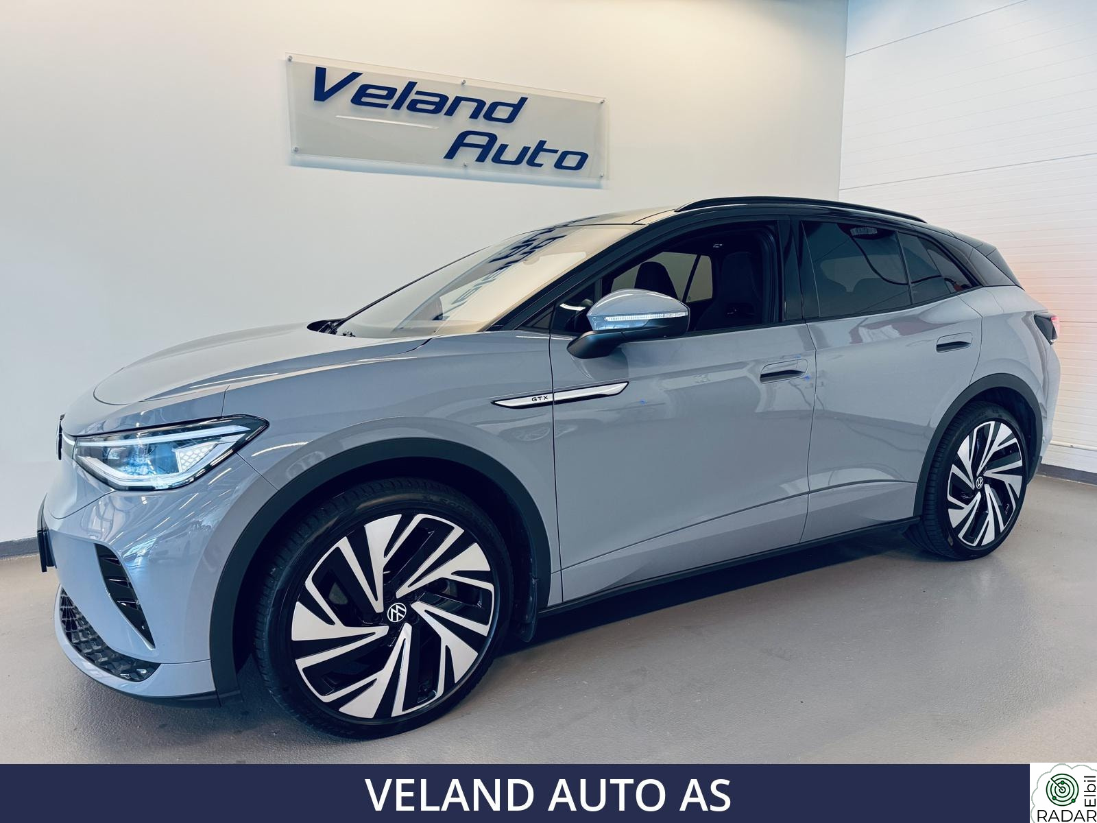 VOLKSWAGEN ID.4 GTX 220 KW MASSASJE/PANORAMA/MATRIX/HENGERFESTE/CARPLAY/ACC