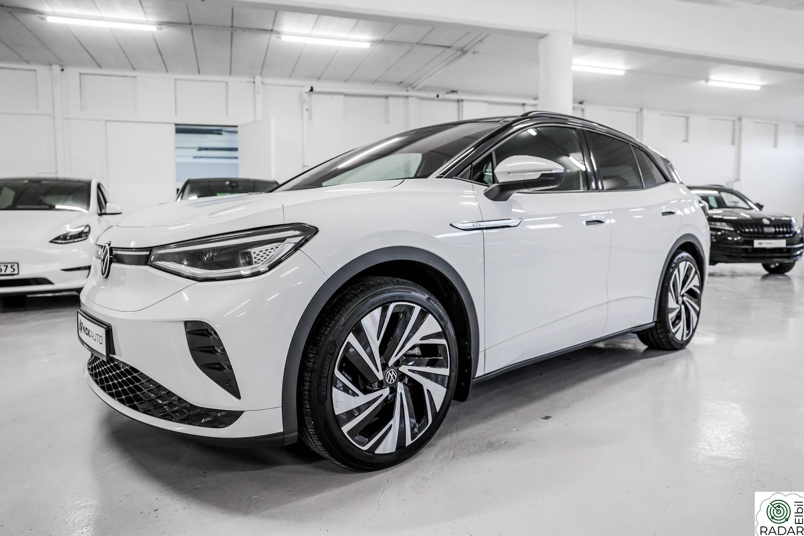 VOLKSWAGEN ID.4 GTX 220 KW GTX Soltak Massasje Matrix HUD Krok INNBYTTE