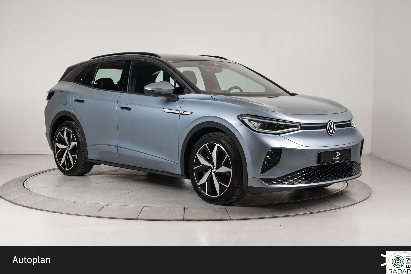 VOLKSWAGEN ID.4 GTX 220 KW Matrix/ACC/Navi/Kamera/Rattvarme