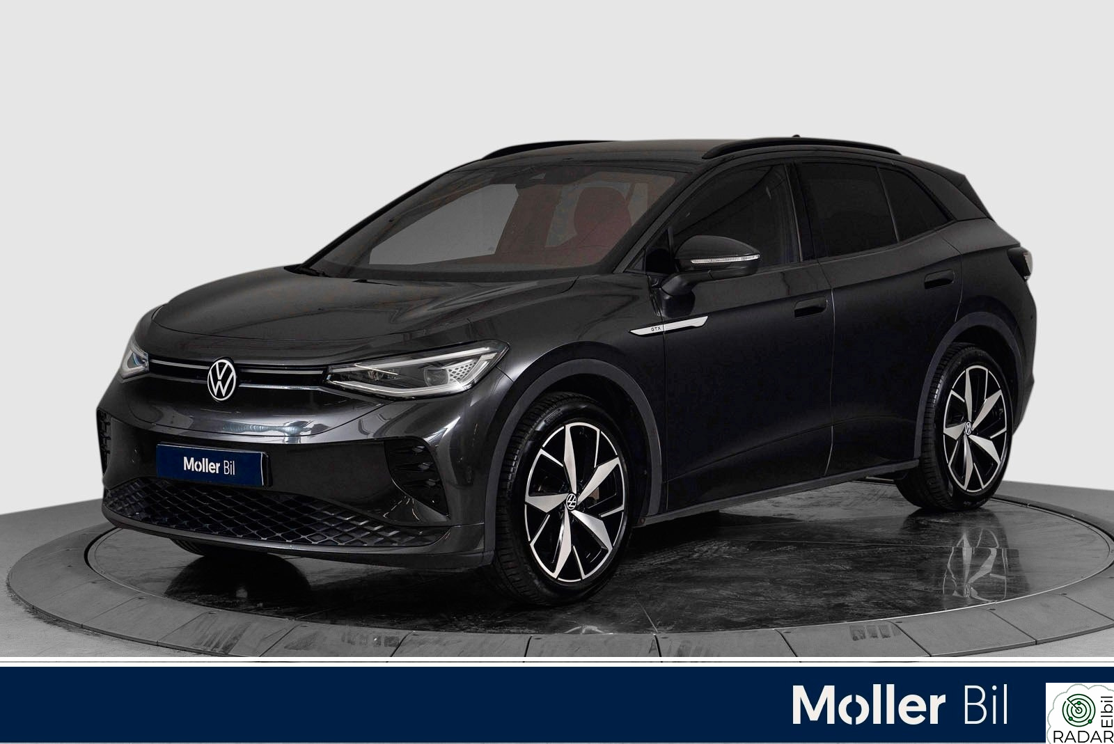 VOLKSWAGEN ID.4 GTX 220 KW GTX 77kwh - R.kam, Matrix, ACC, Krok, Navi