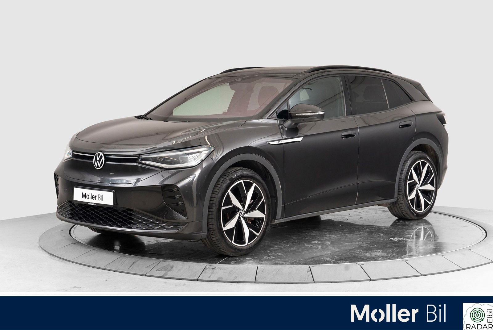 VOLKSWAGEN ID.4 GTX 220 KW 77kWh - Pano, Matrix, Krok, R.kam, ACC