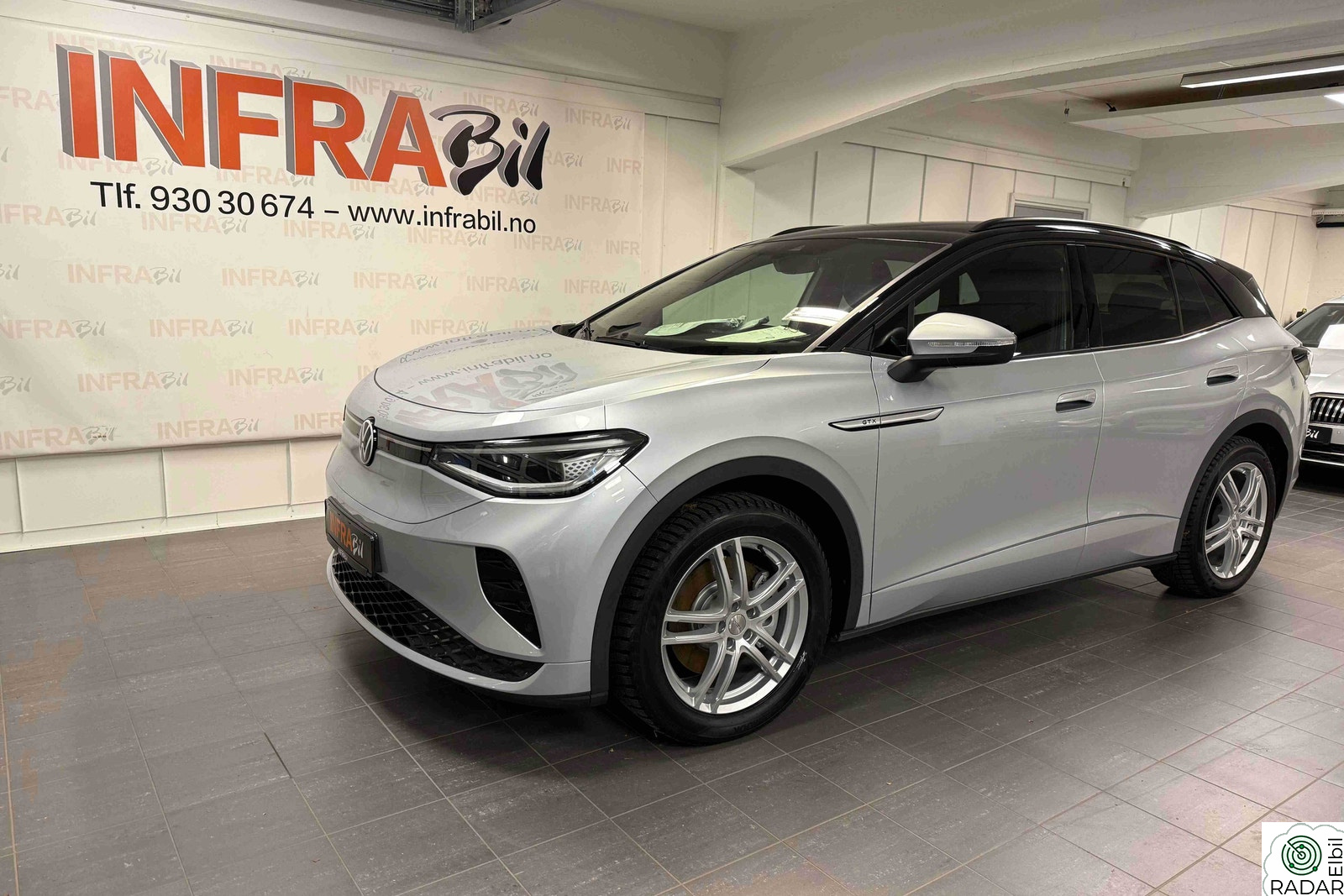 VOLKSWAGEN ID.4 GTX 220 KW +4 WD+ADAPTIVE CRUISE+KAMERA+NAVIG+MØRKE RUTER