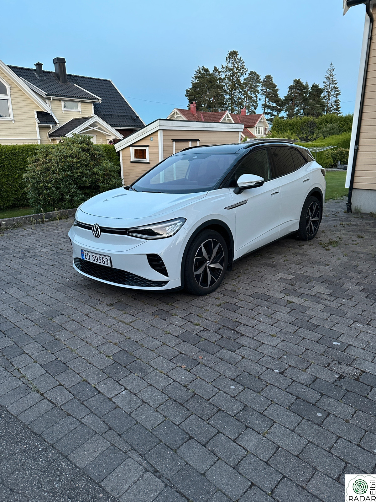 VOLKSWAGEN ID.4 GTX 220 KW 77kWh 299hk /TopSport+ /H.feste /Glasstak+++