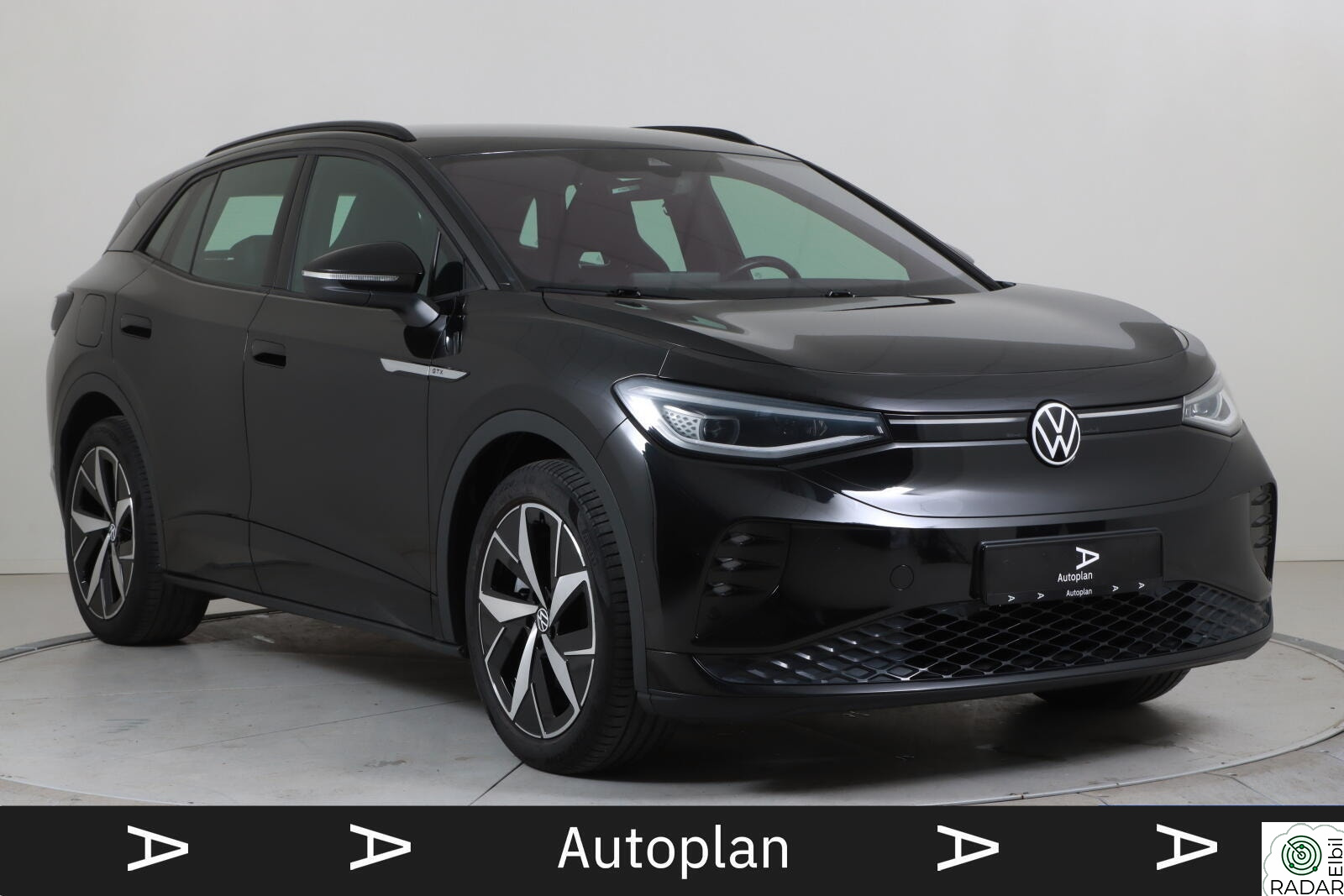 VOLKSWAGEN ID.4 GTX 220 KW 77kWh 299hk 4MOTION ACC/Krok/TopSport+/Kamera/Matrix