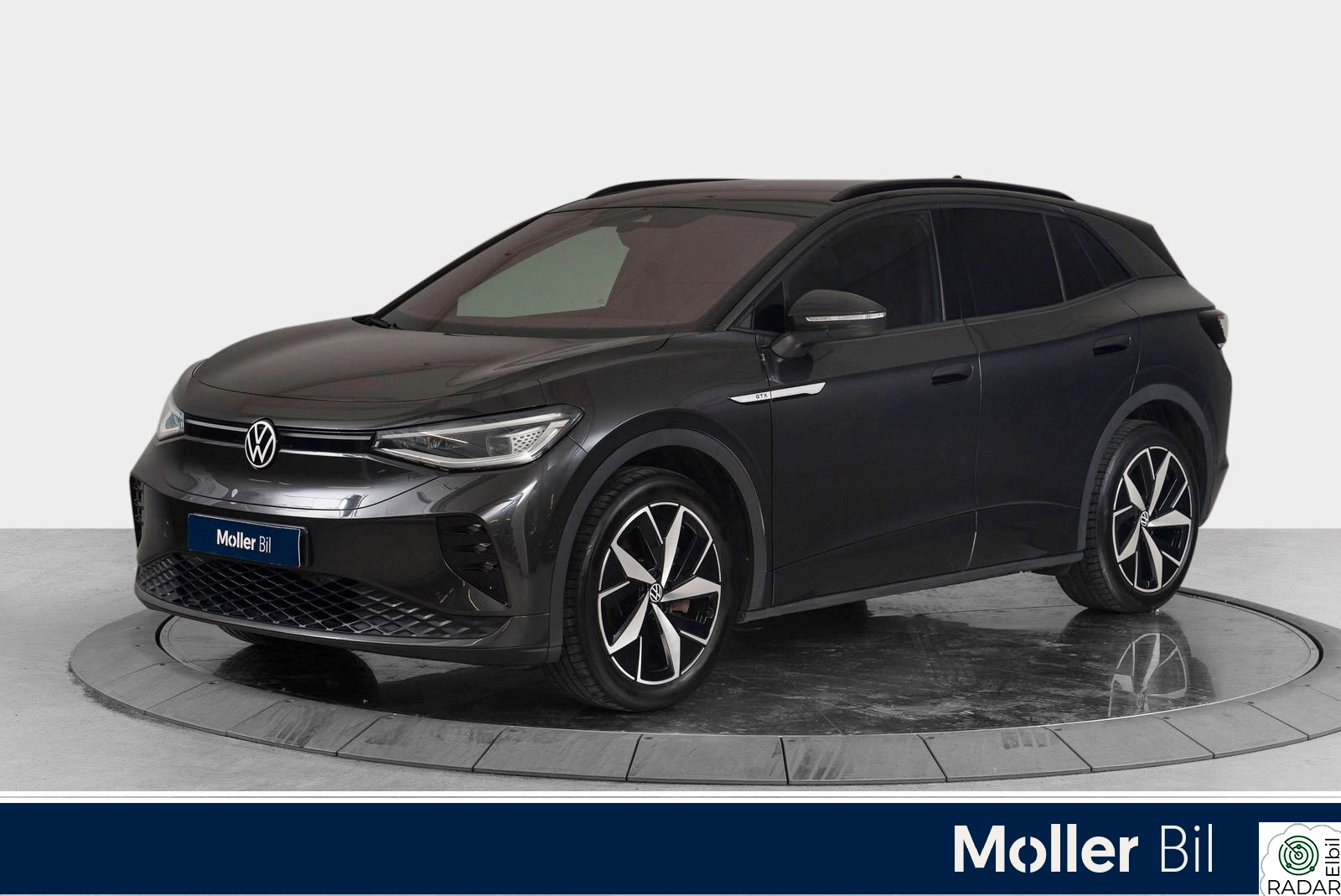 VOLKSWAGEN ID.4 GTX 220 KW 77kwh - R.Kam, Matrix, Krok, Keyless