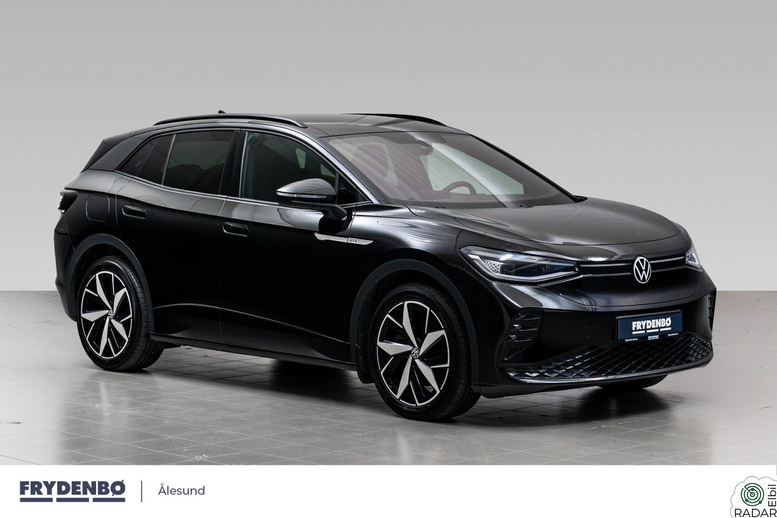 VOLKSWAGEN ID.4 GTX 220 KW 77kWh KROK|PANO|R.KAMERA|NAVI|AMBIENTE+