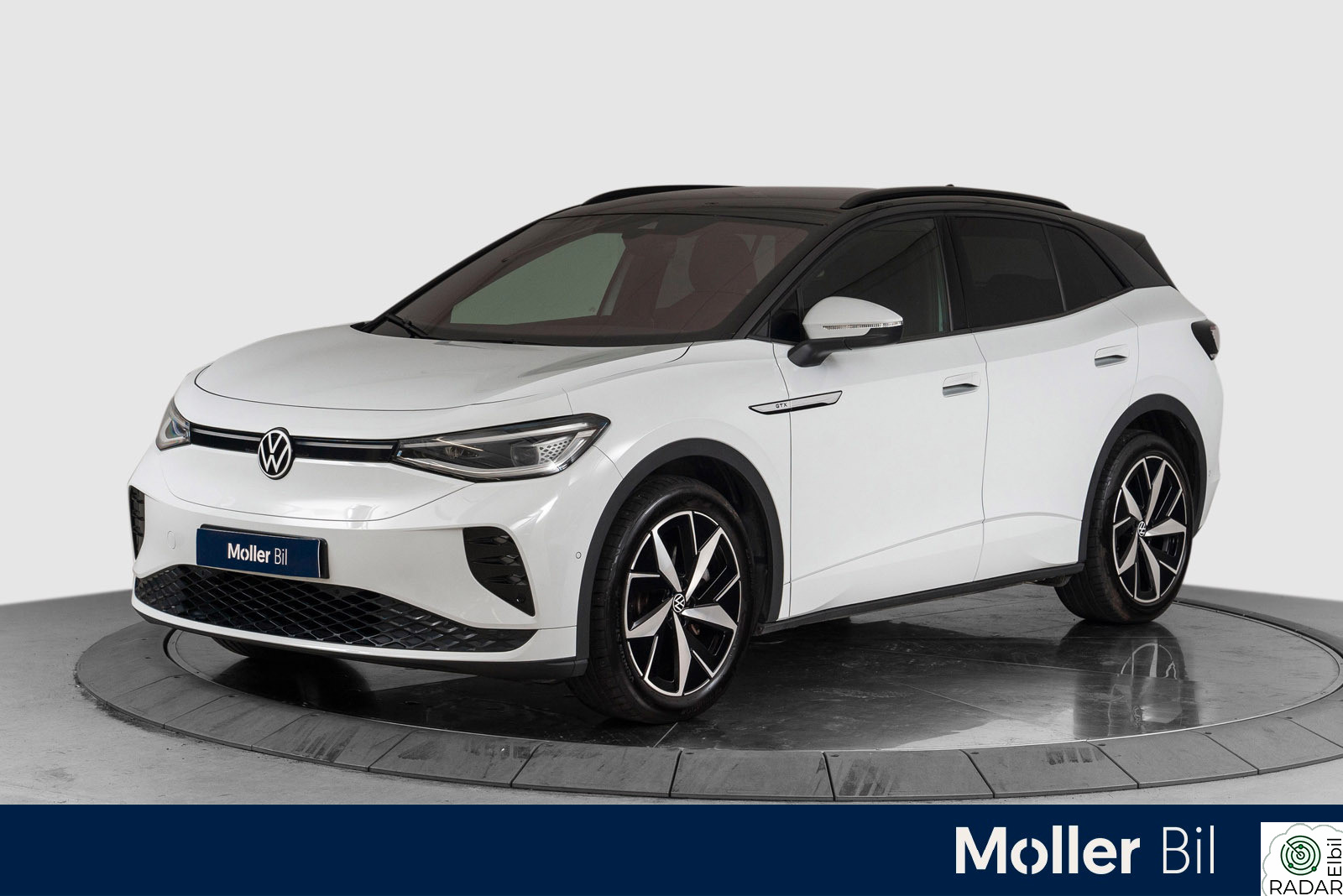 VOLKSWAGEN ID.4 GTX 220 KW 77kwh R.kam, ACC, Krok, Matrix, Keyless, Navi