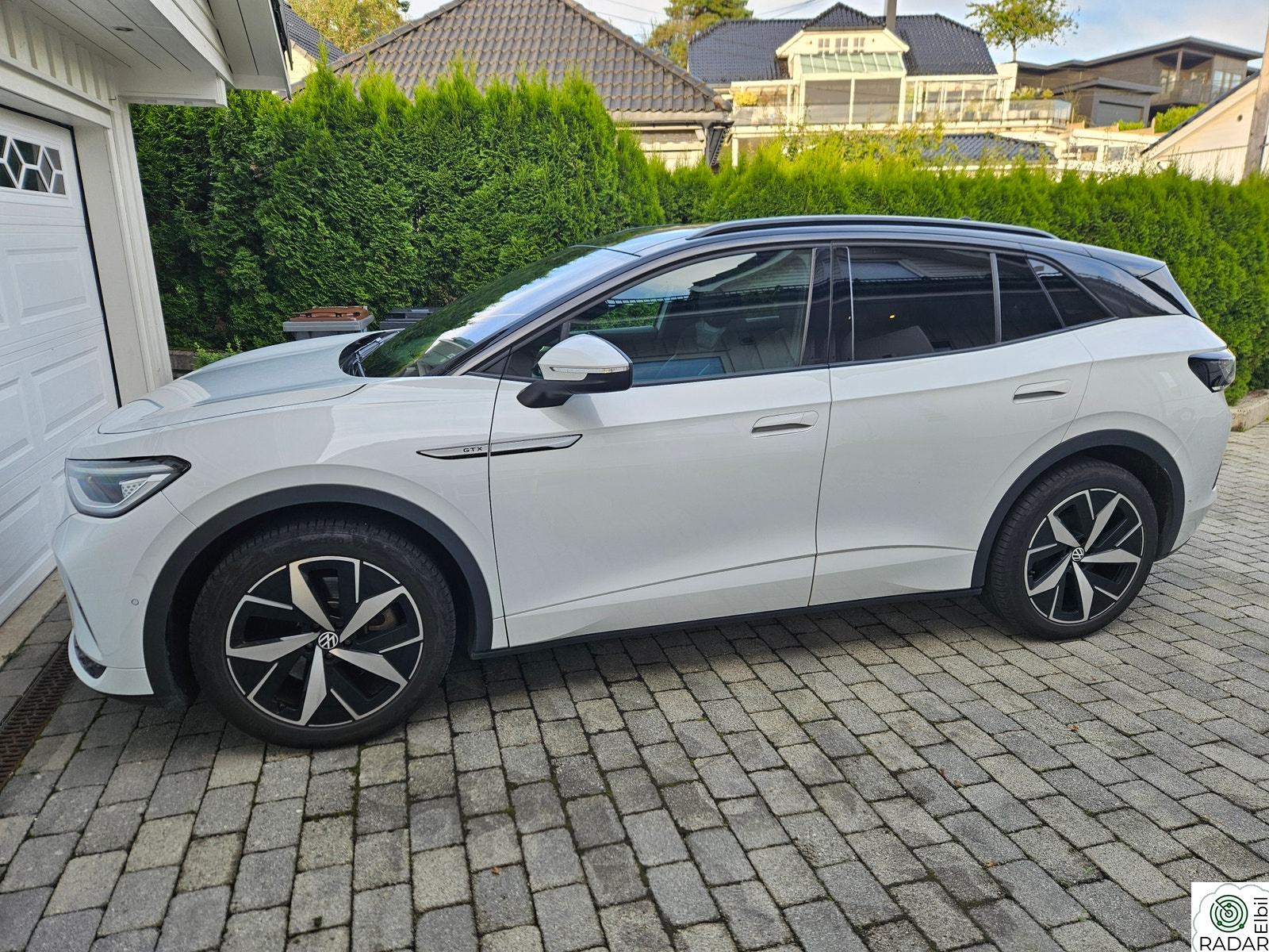 VOLKSWAGEN ID.4 GTX 220 KW 77kWh 299hk