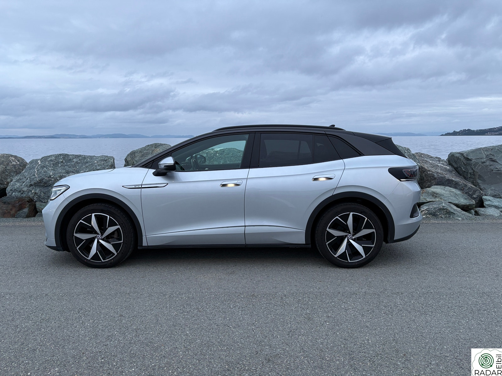 VOLKSWAGEN ID.4 GTX 220 KW 77kWh 299hk