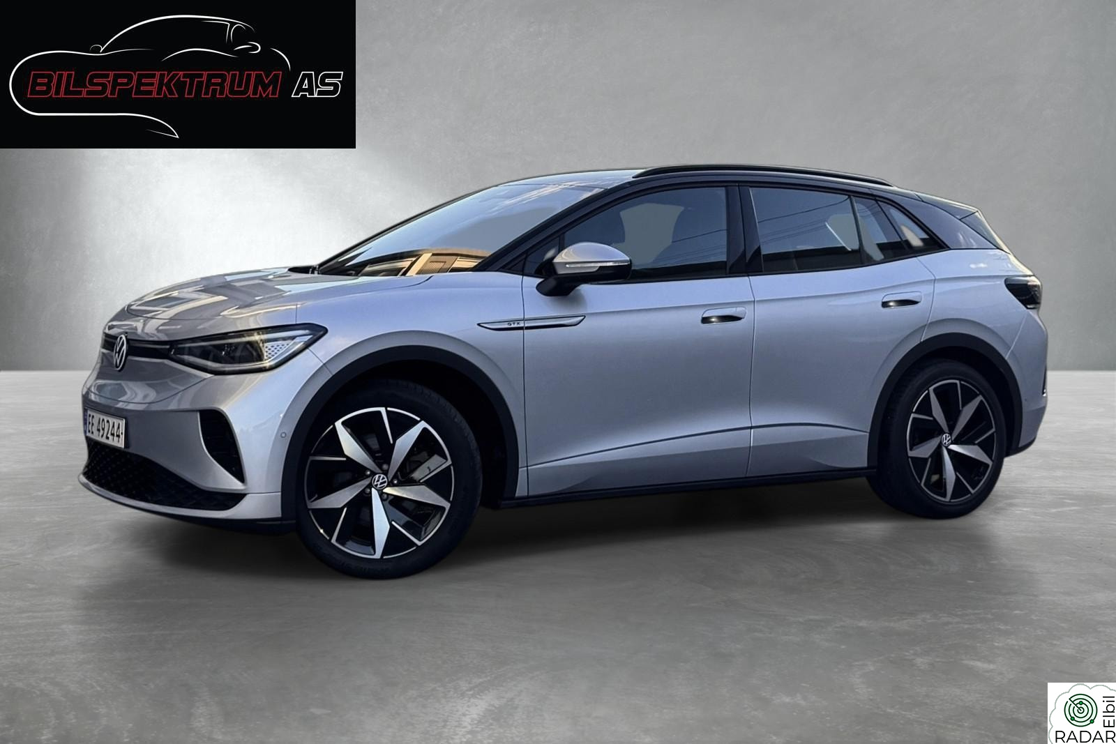 VOLKSWAGEN ID.4 GTX 220 KW 475KM WLTP 4Motion // Skinn, V.Pumpe, Acc, ++