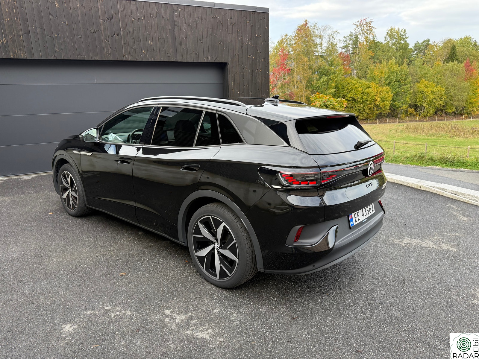 VOLKSWAGEN ID.4 GTX 220 KW 77kWh 299hk