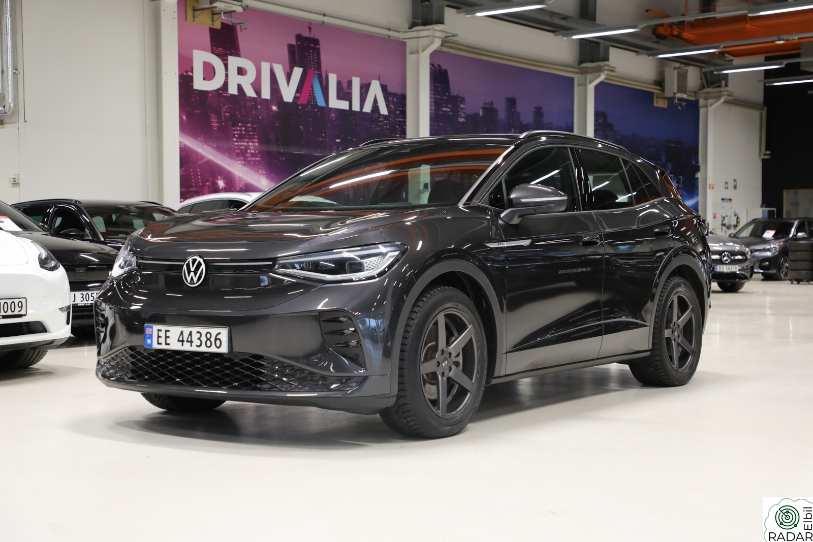 VOLKSWAGEN ID.4 GTX 220 KW 77kWh/Matrix/Komfort+/Førerass+/Varmepumpe
