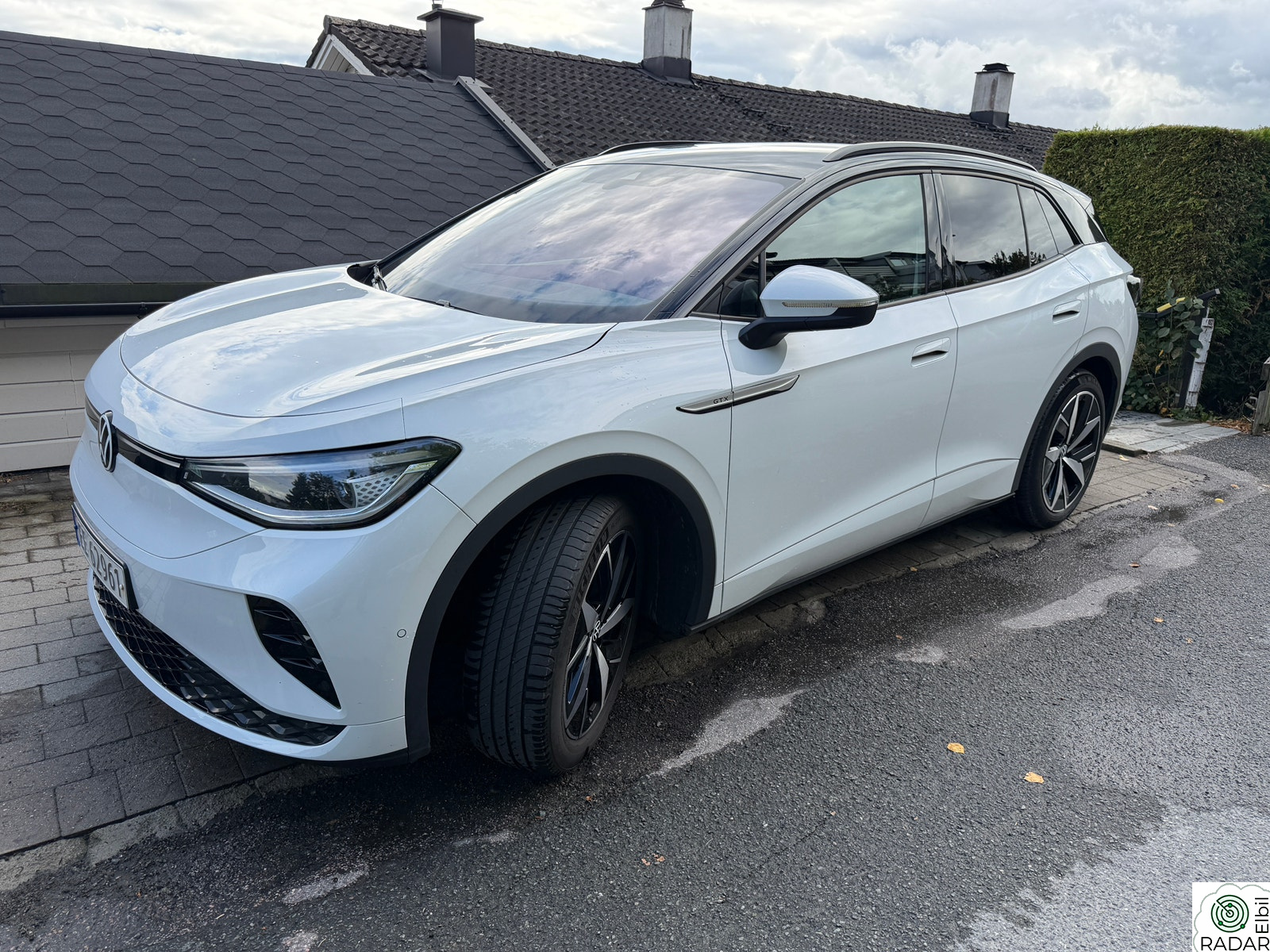 VOLKSWAGEN ID.4 GTX 220 KW 77kWh 299hk