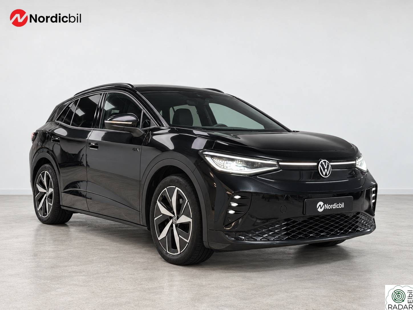 VOLKSWAGEN ID.4 GTX 220 KW 77kWh GTX 4motion, Comfort Plus, ACC, 360 kam, H.feste