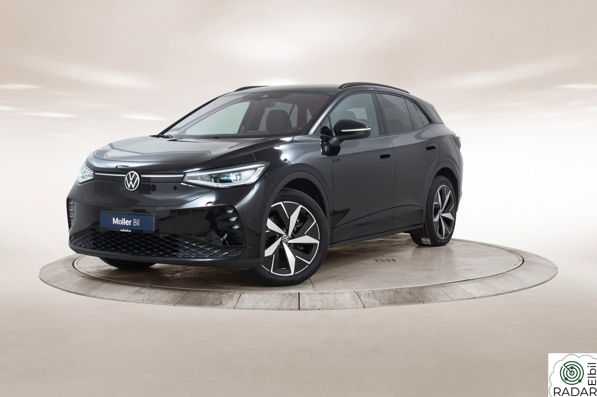 VOLKSWAGEN ID.4 GTX 220 KW GTX 4Motion 77kwh - R.Kam, Krok, Matrix, ACC, Navi