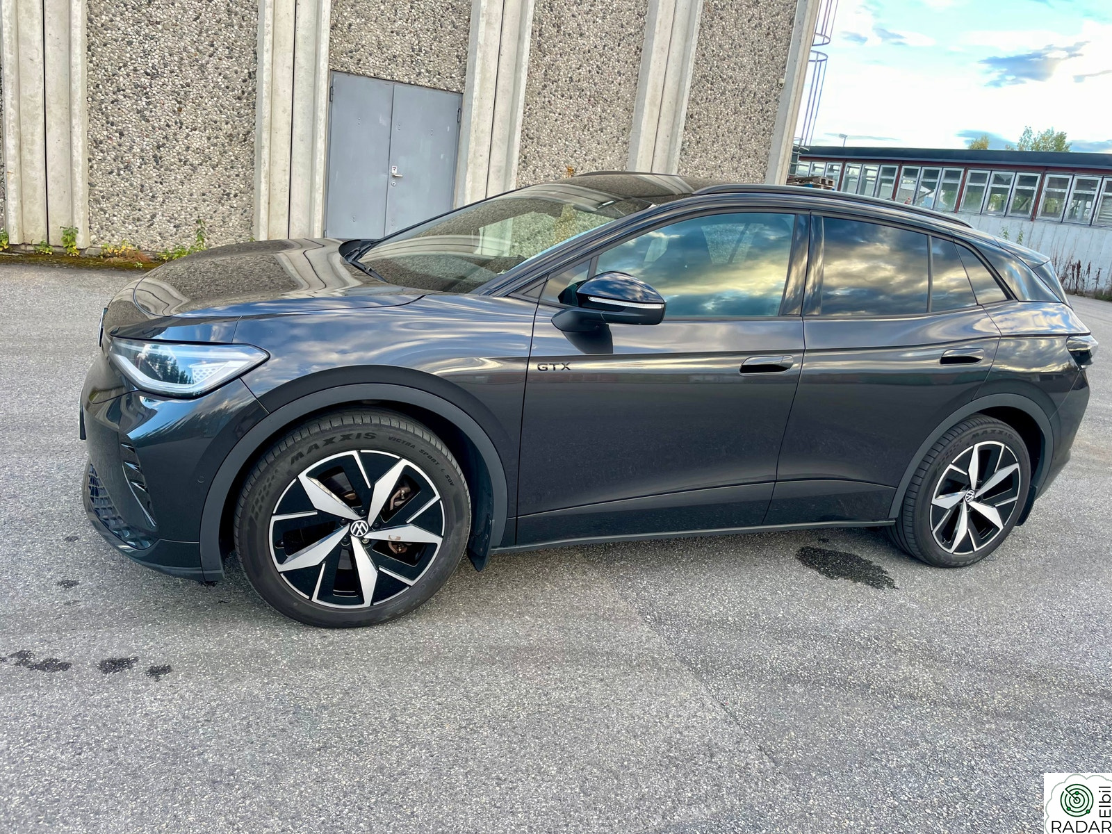 VOLKSWAGEN ID.4 GTX 220 KW 77kWh 299hk 4MOTION
