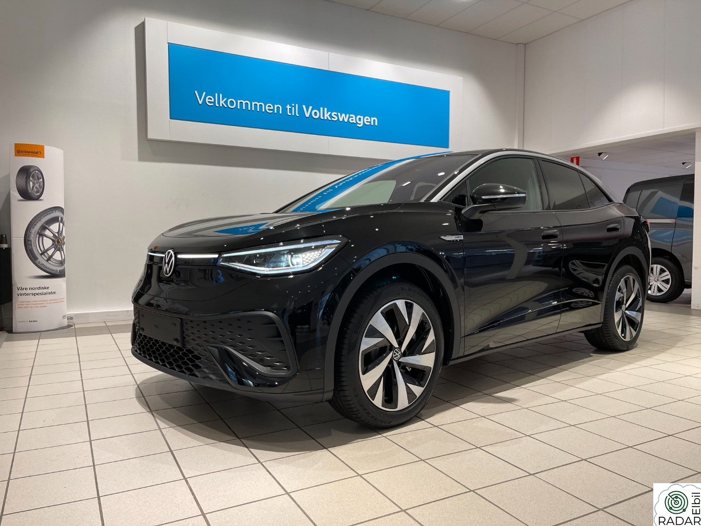 VOLKSWAGEN ID.5 PRO 150 KW Pro 77kWh 204hk VARMEPUMPE MATRIX KROK RYGGEKAMERA